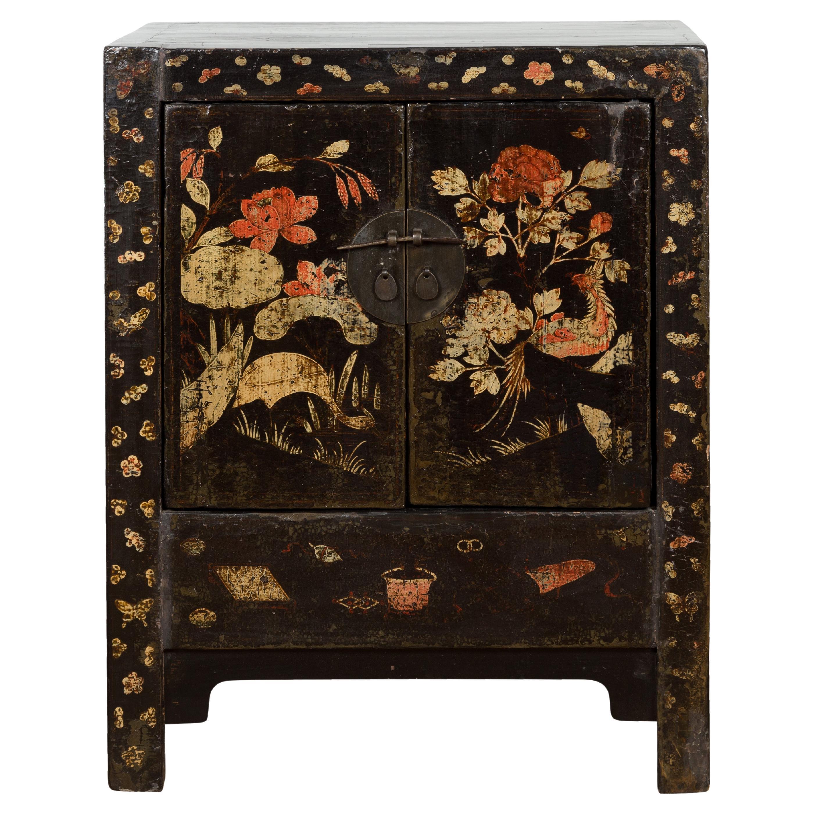 Chinese Late Qing Dynasty Lacquered Bedside Cabinet with Hand Painted Décor For Sale