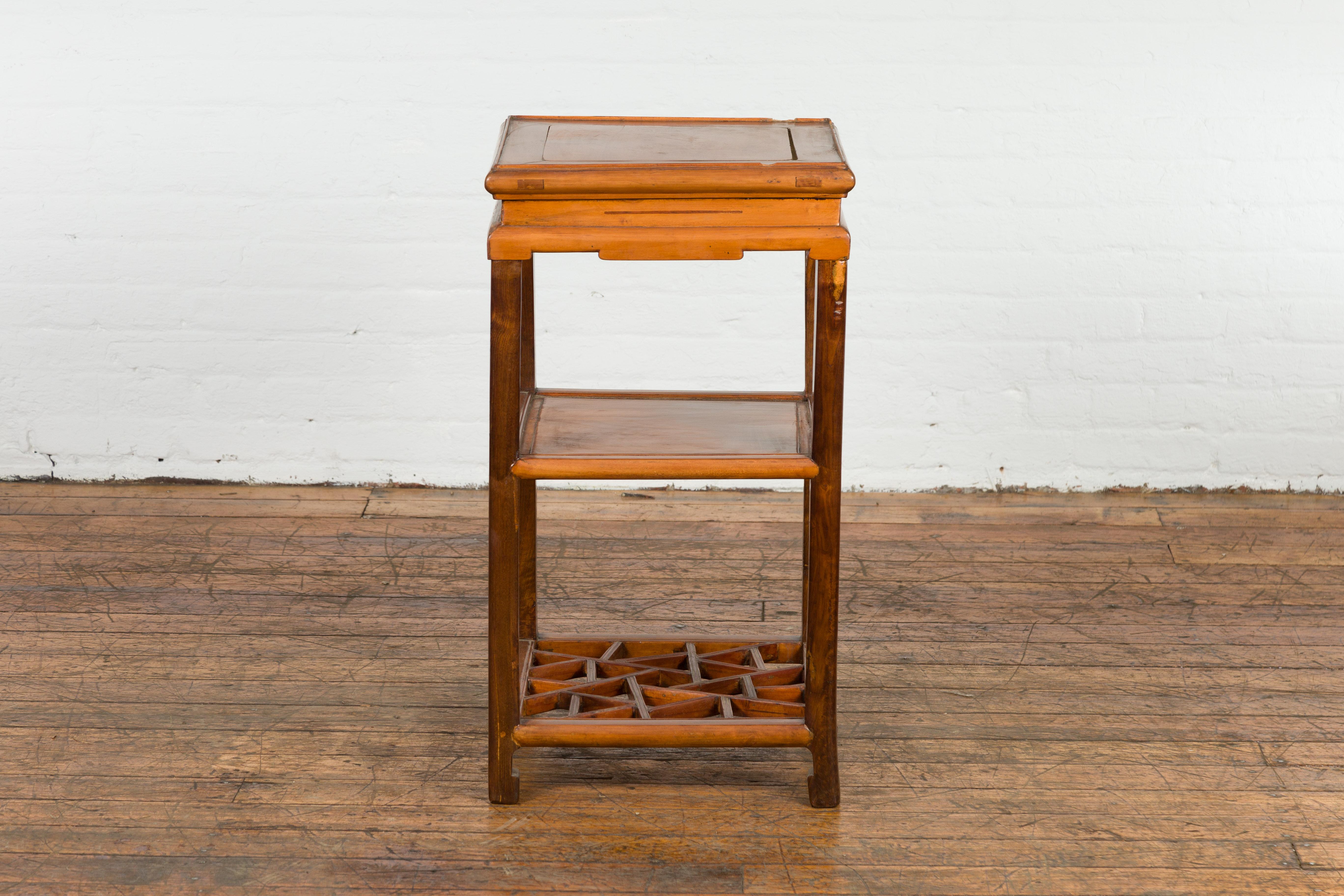 Carved Late Qing Dynasty Side Table with Low Geometric Style Shelf For Sale