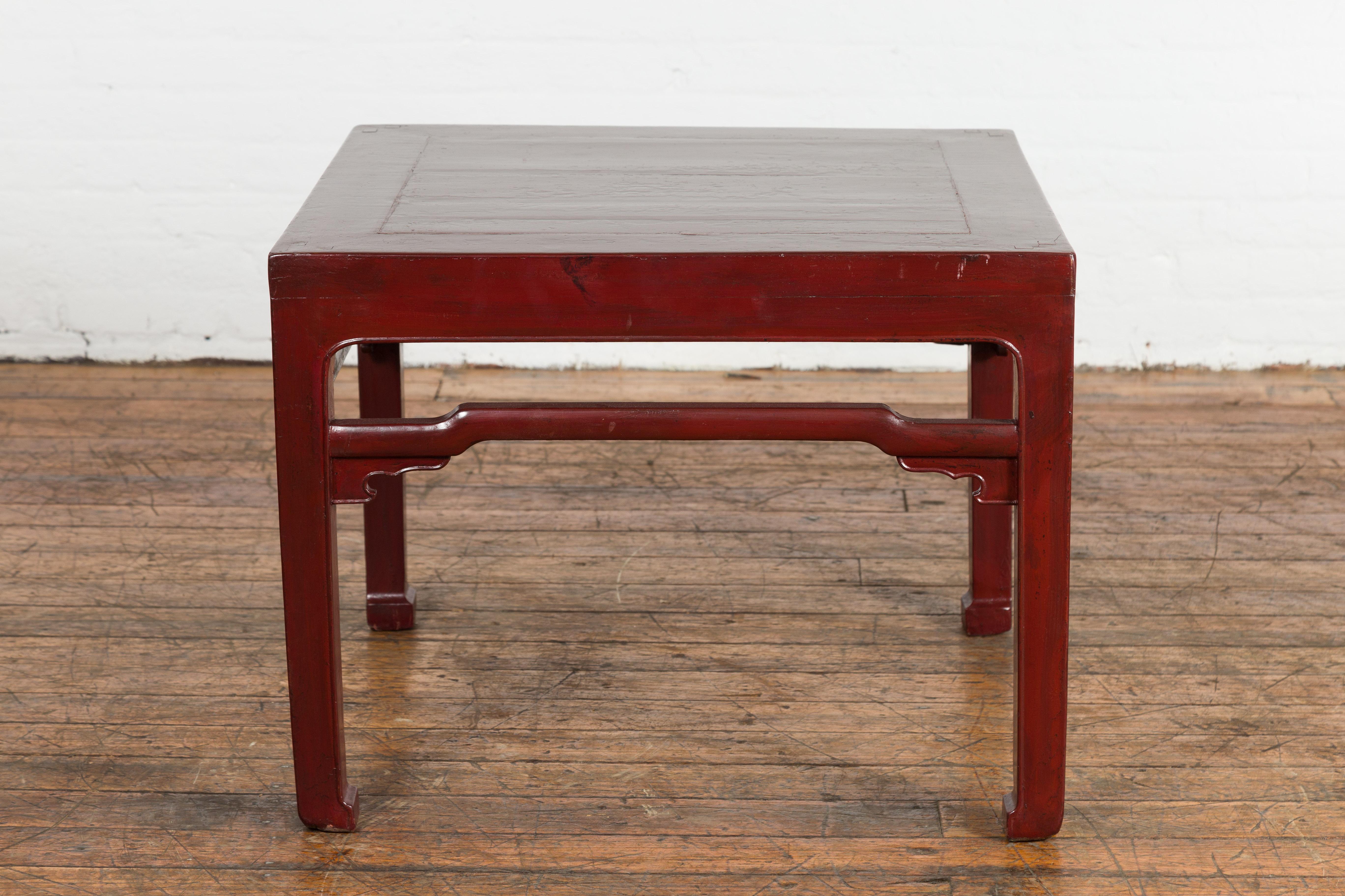 Chinese Late Qing Dynasty Period Red Lacquered Low Table with Horsehoof Feet For Sale 5