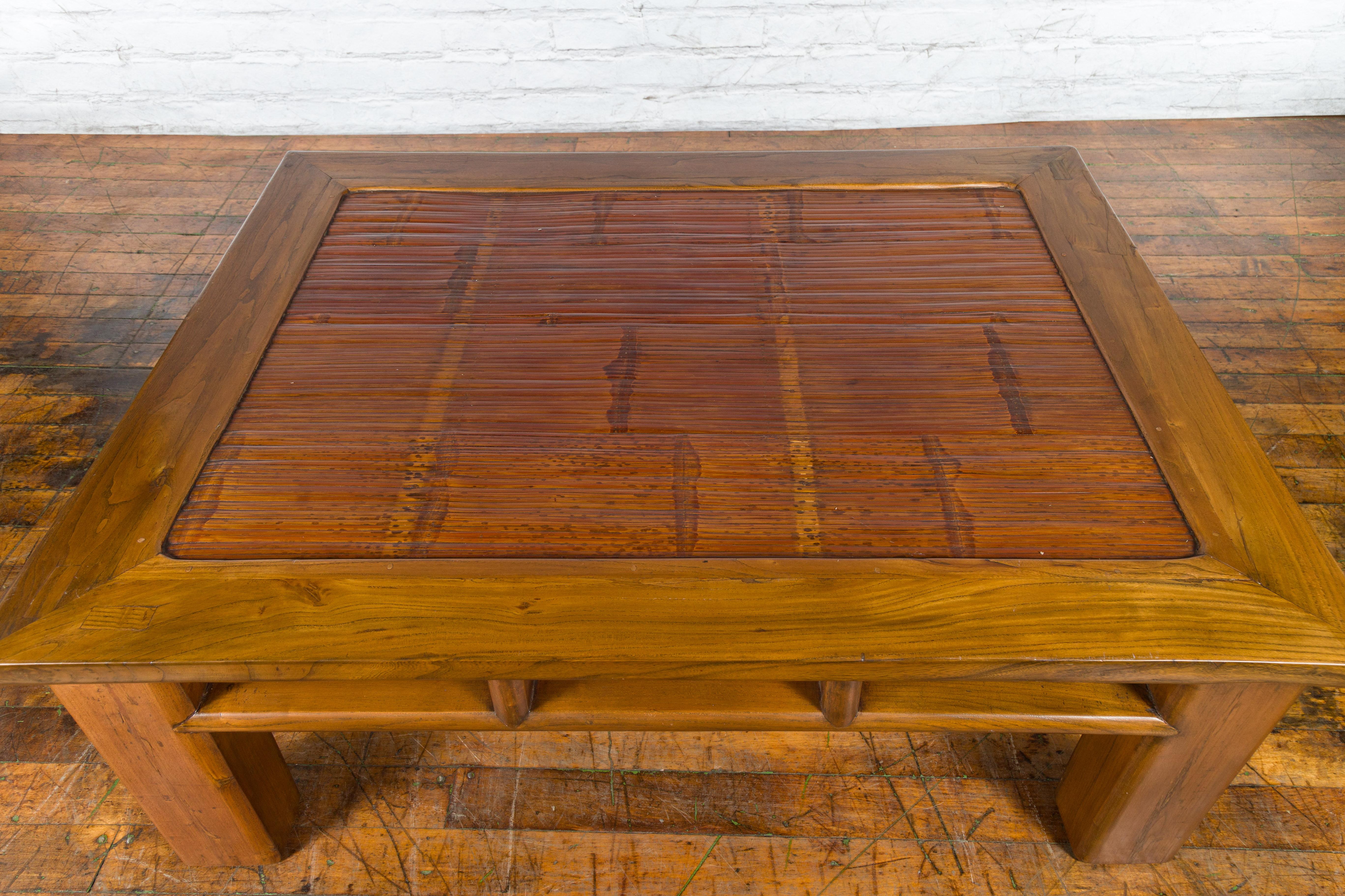 Chinese Late Qing Dynasty Wooden Coffee Table with Bamboo Top and Open Apron For Sale 3