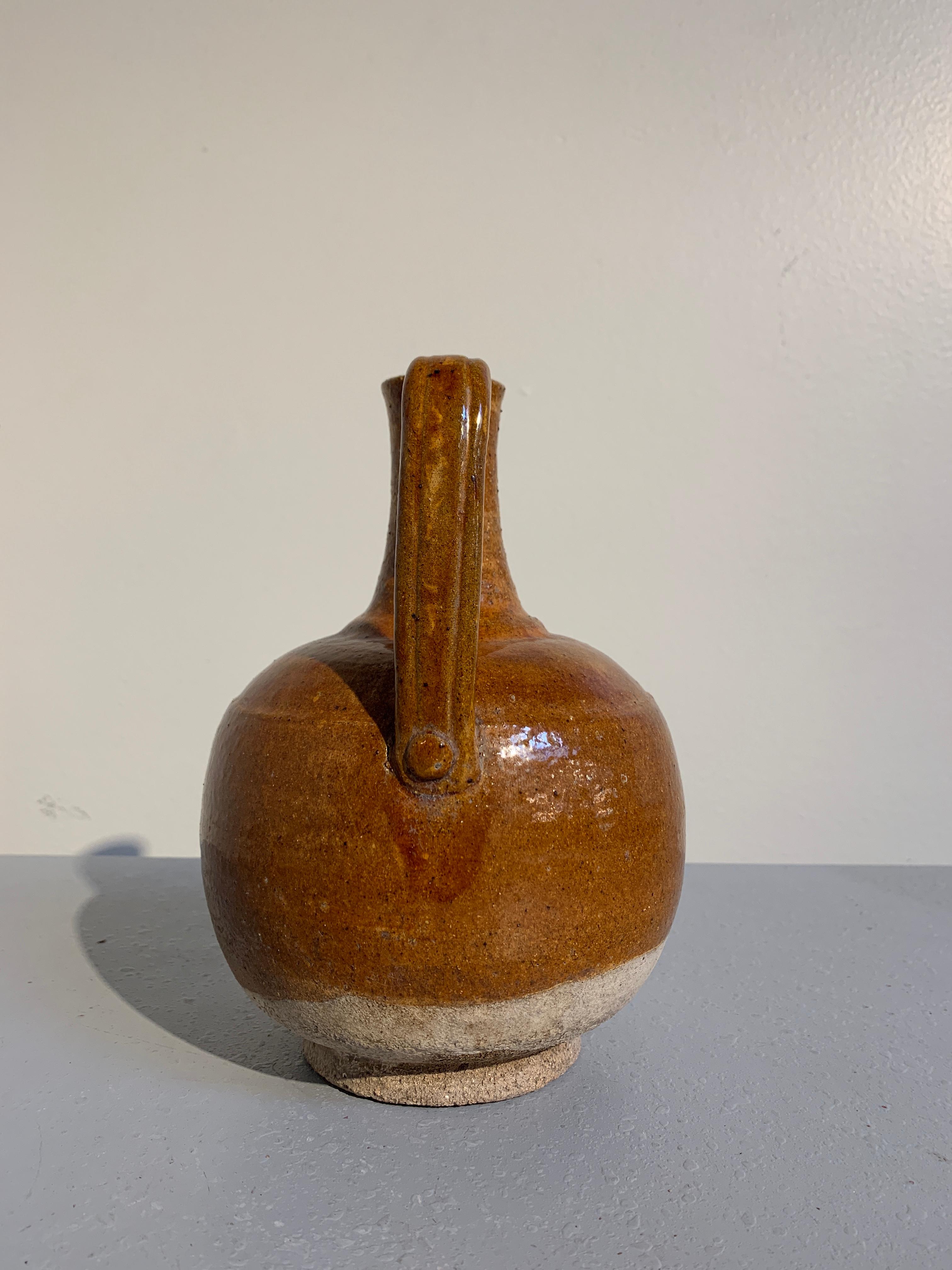 amber foot pottery