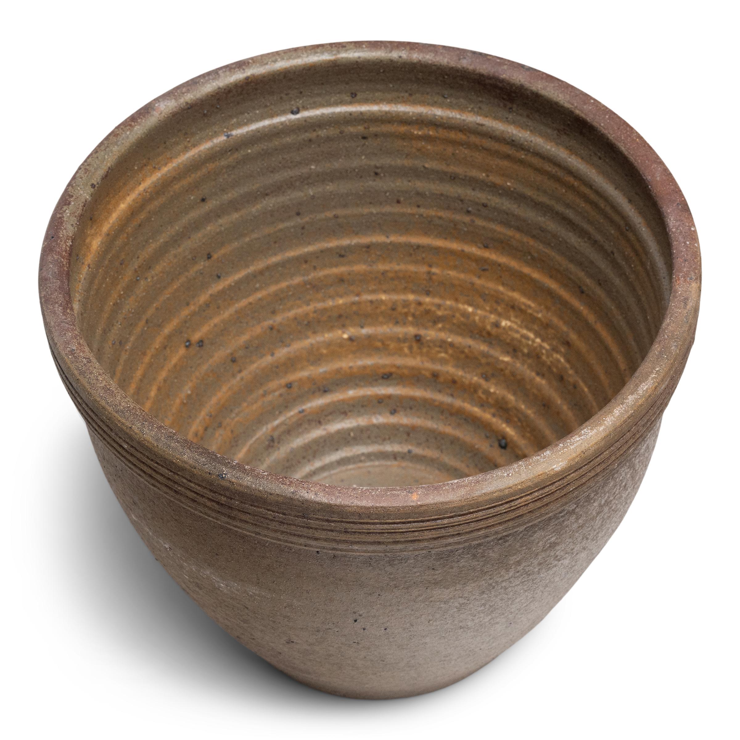 Minimaliste Pot chinois en terre cuite à glaçure légère en vente
