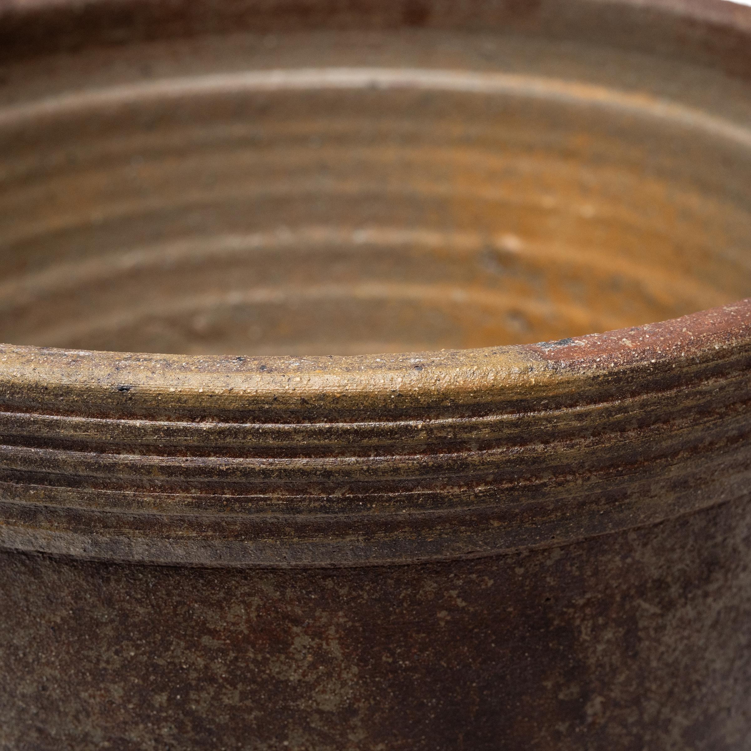 Cinese Vaso cinese in terracotta smaltata chiara in vendita
