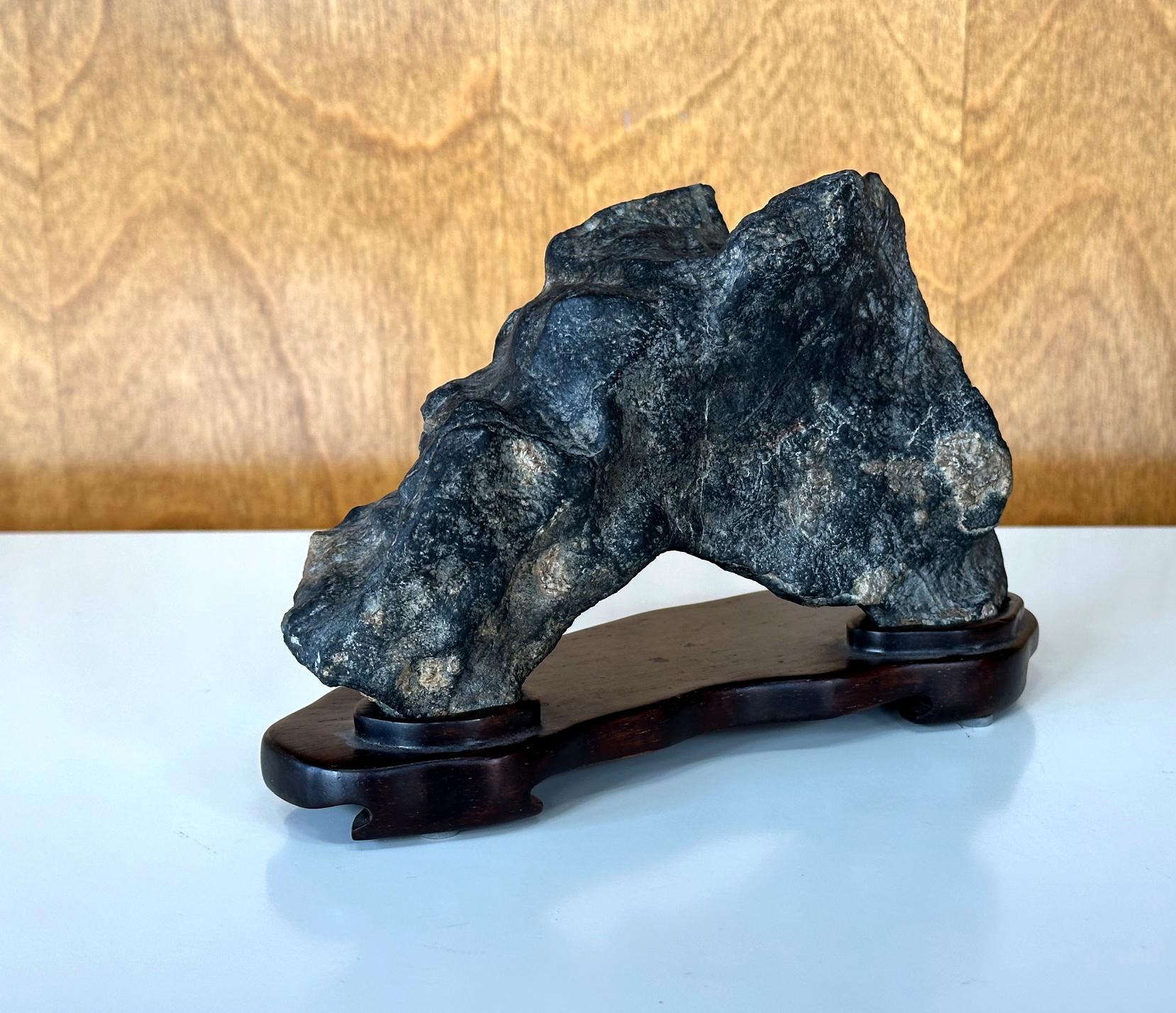 Chinese Lingbi Scholar Stone Arched Form on Display Stand In Good Condition For Sale In Atlanta, GA