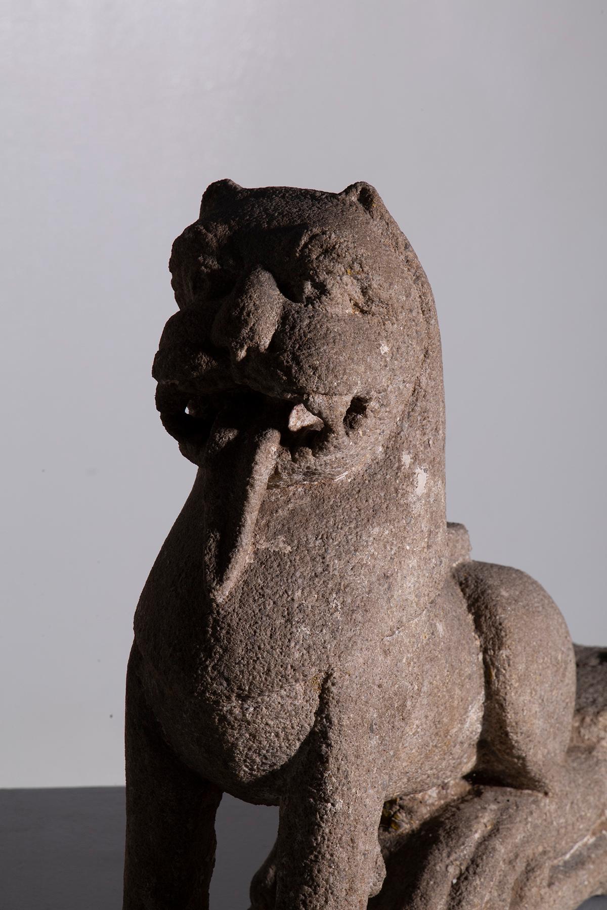 Chinese lion sculpture , WEI DYNASTY PROBABLY For Sale 4