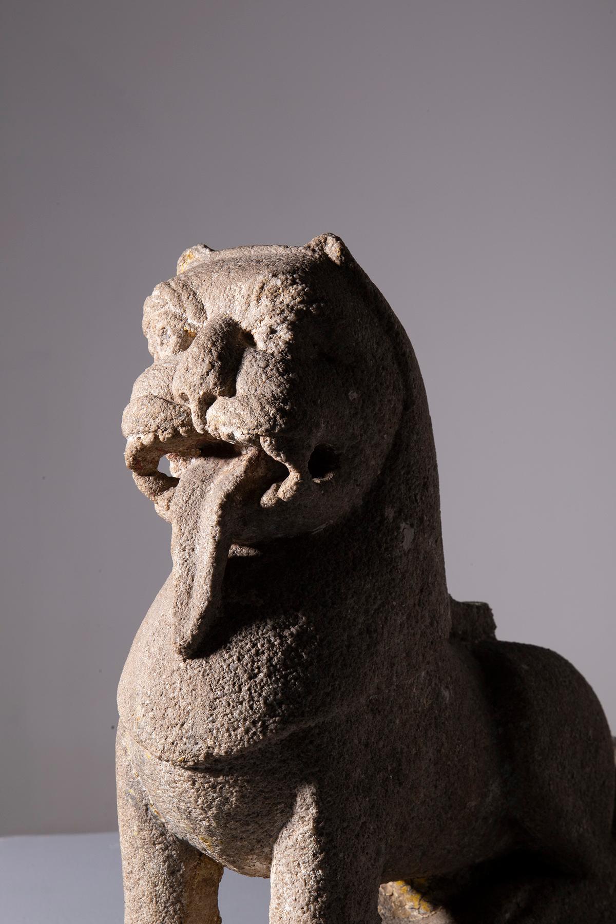 Chinese lion sculpture , WEI DYNASTY PROBABLY For Sale 2