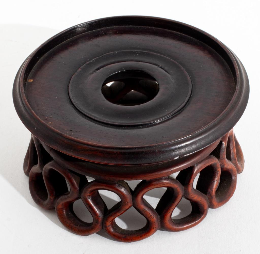 Chinesische glasierte Longquan Ge Yao Celadon-Vase, Longquan (19. Jahrhundert) im Angebot