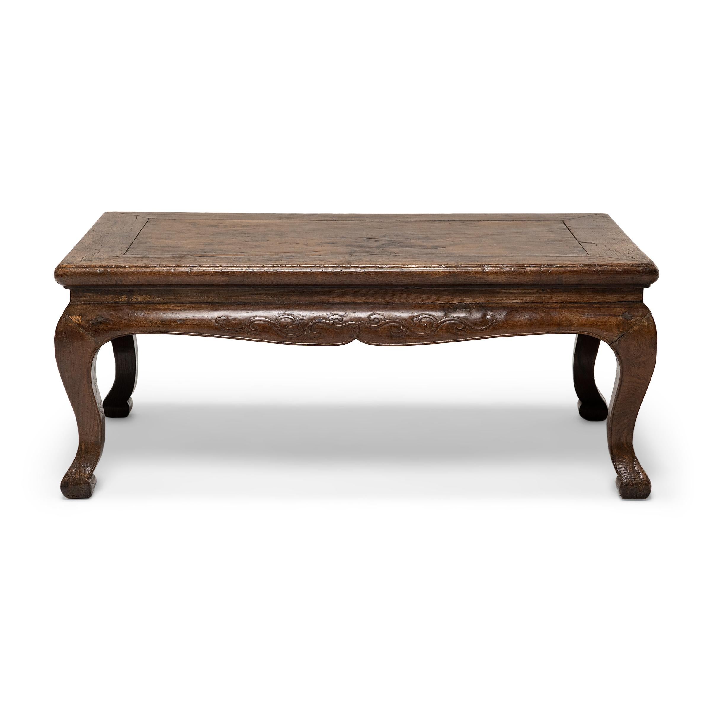 Qing Chinese Low Burl Top Kang Table, c. 1850 For Sale