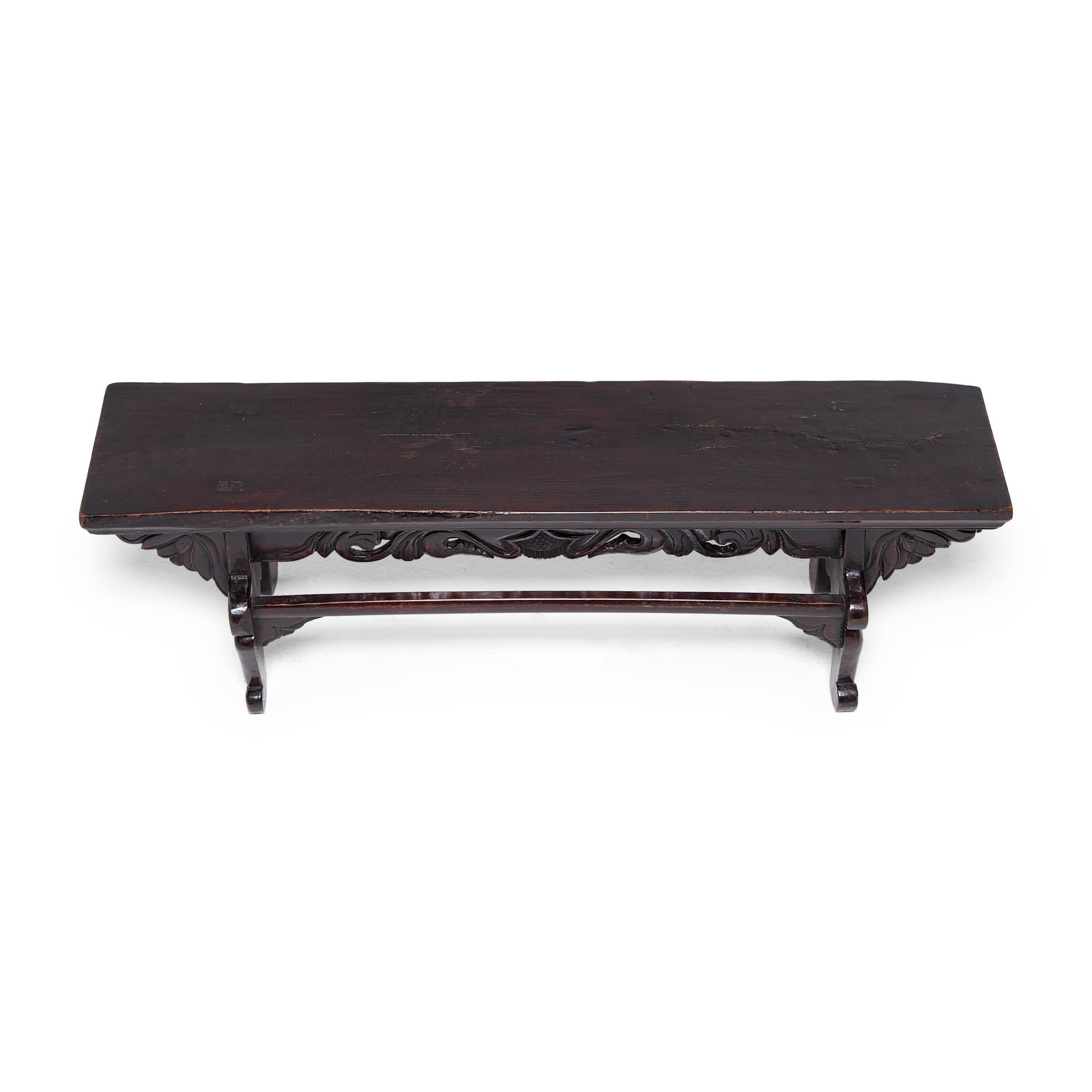Escalón bajo chino, c. 1900 Lacado en venta