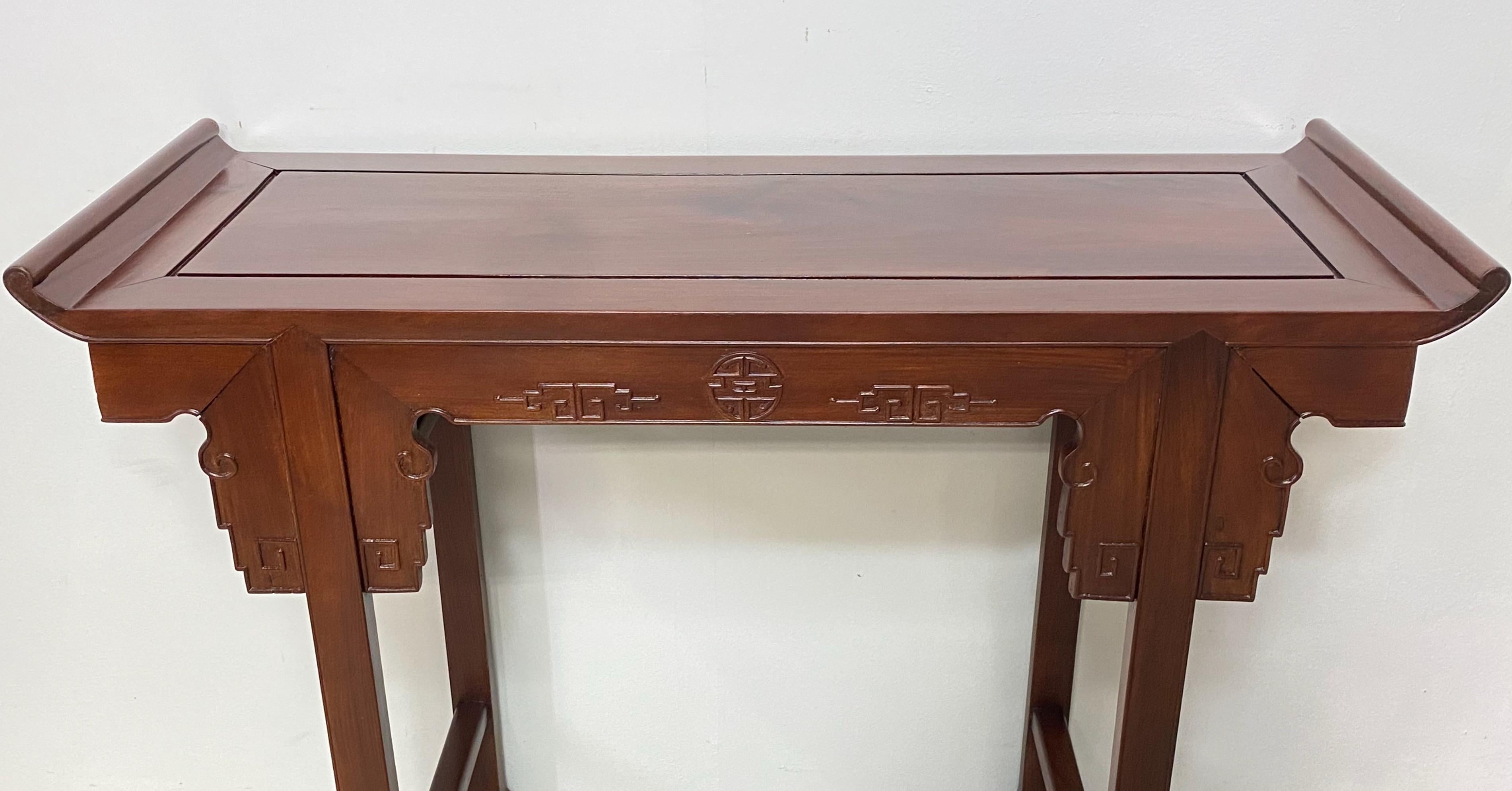 Chinese Mahogany Altar Console Table, Mid 20th Century For Sale 6
