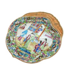 Chinese Rose Mandarin Shrimp Dish with Elaborate Enameled Gilded Handle, c. 1820