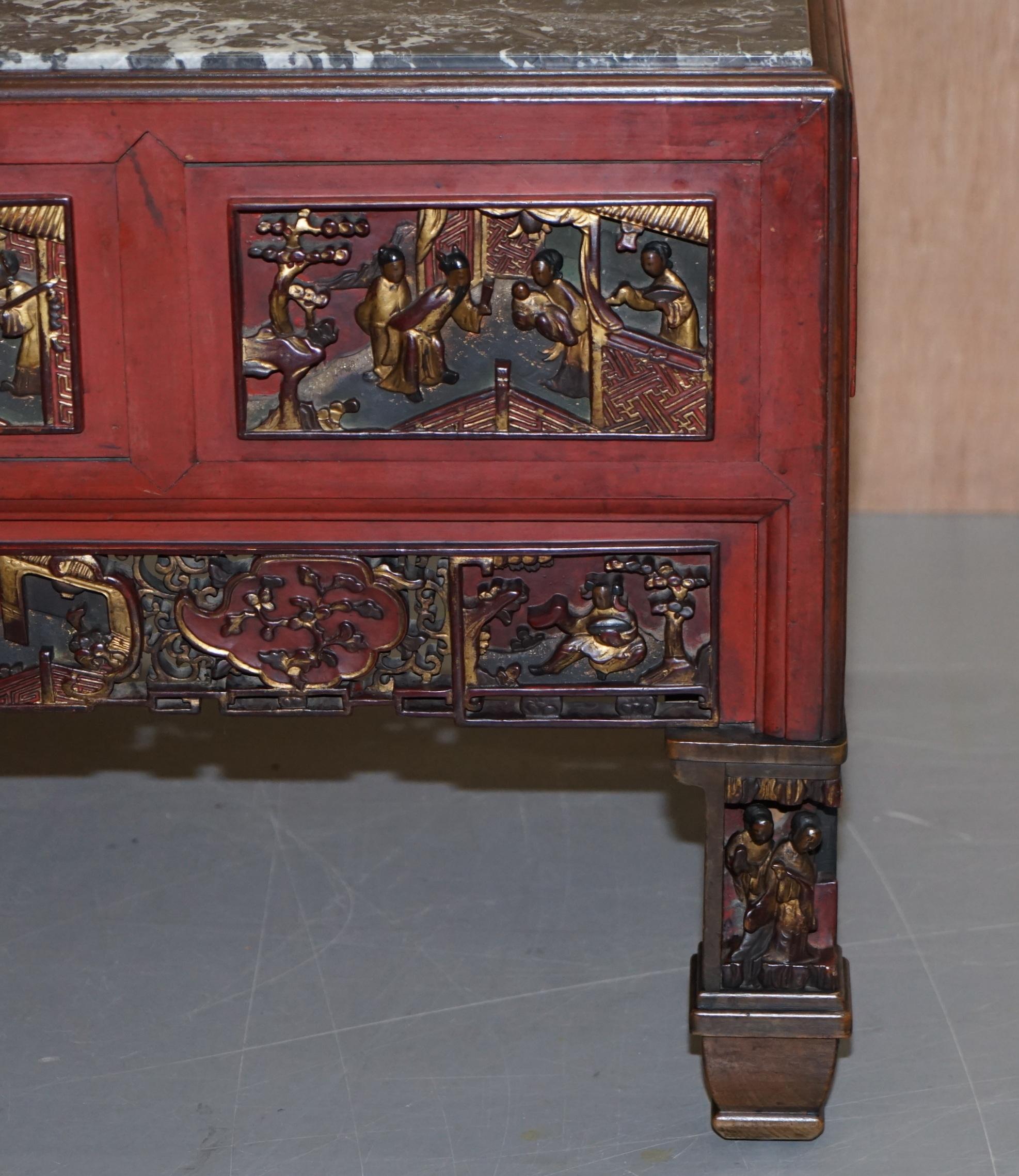 Chinese Marbel Topped Tea or Coffee Table Using Vintage Carved Giltwood Panels For Sale 5