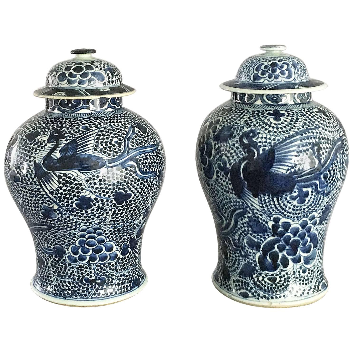 Chinese Matched Pair of Blue and White Vases and Lids For Sale
