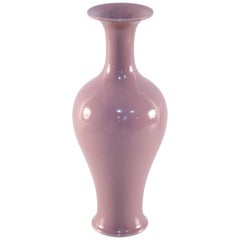 Jarrón chino de porcelana esmaltada malva