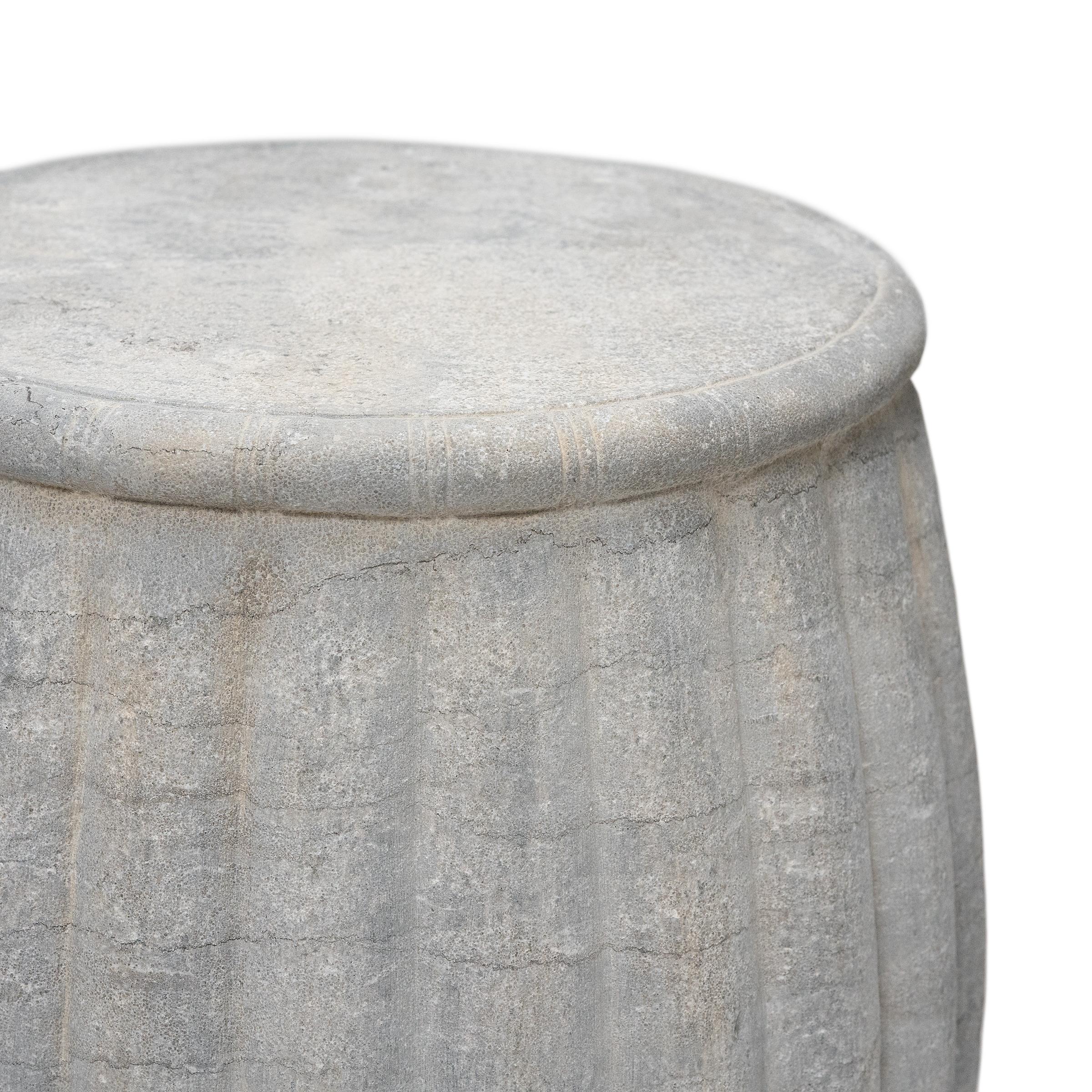 Chinese Melon Stone Drum Table In Good Condition For Sale In Chicago, IL