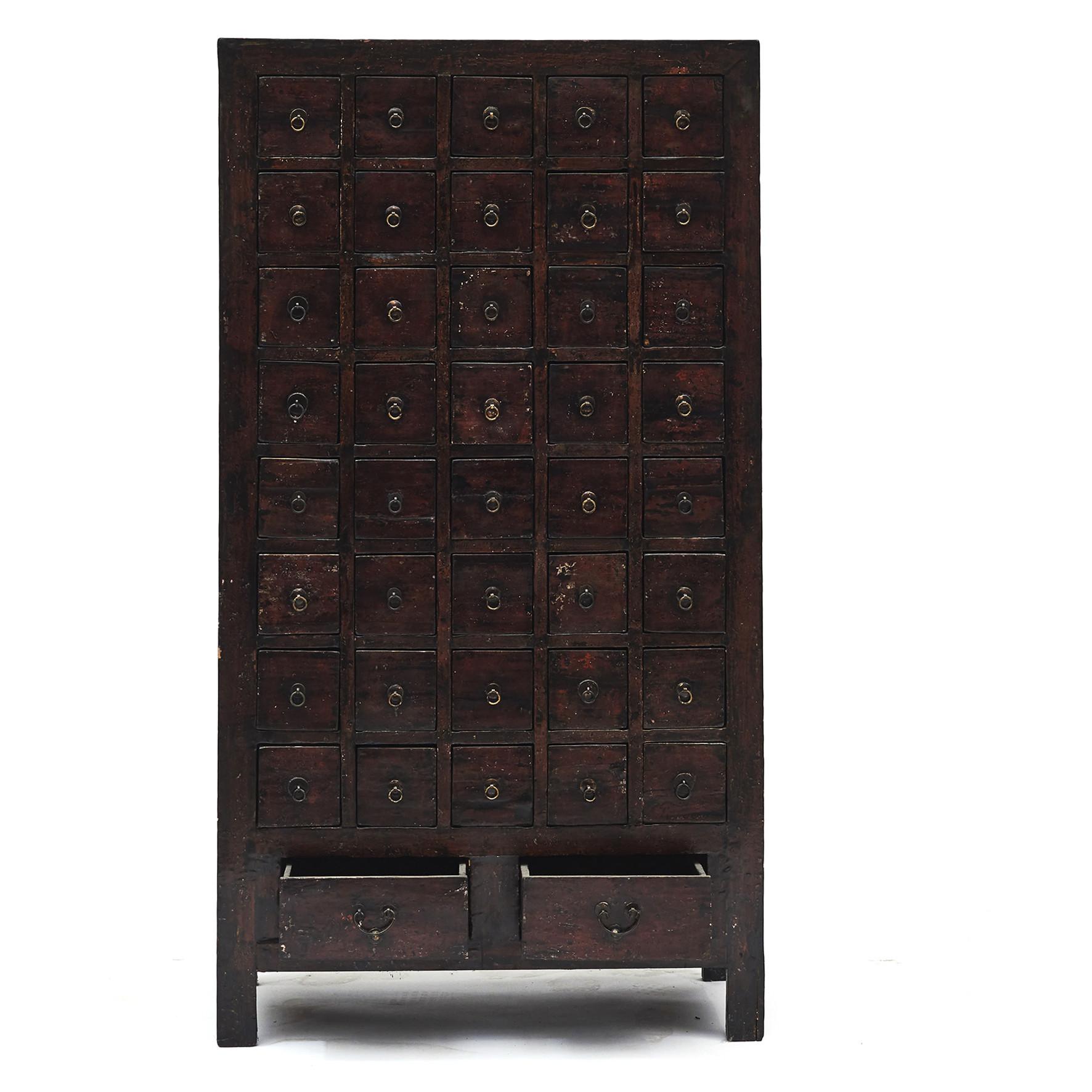 Qing Chinese Mid-19th Century Apothecary Chest with 42 Drawers