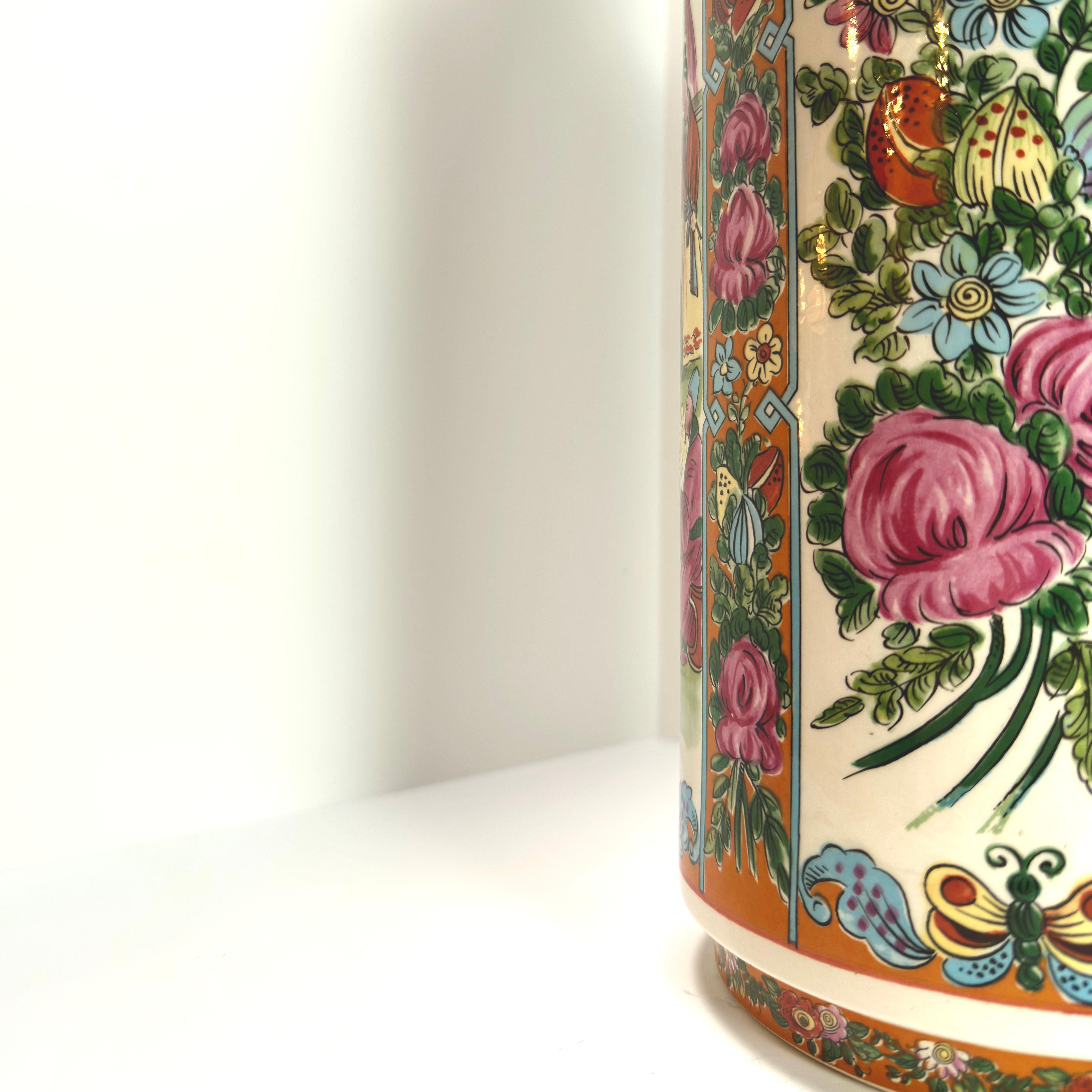 Chinese Mid Century Large Porcelain Famille Rose Rouleau Floor Vase  In Good Condition In Glasgow, GB