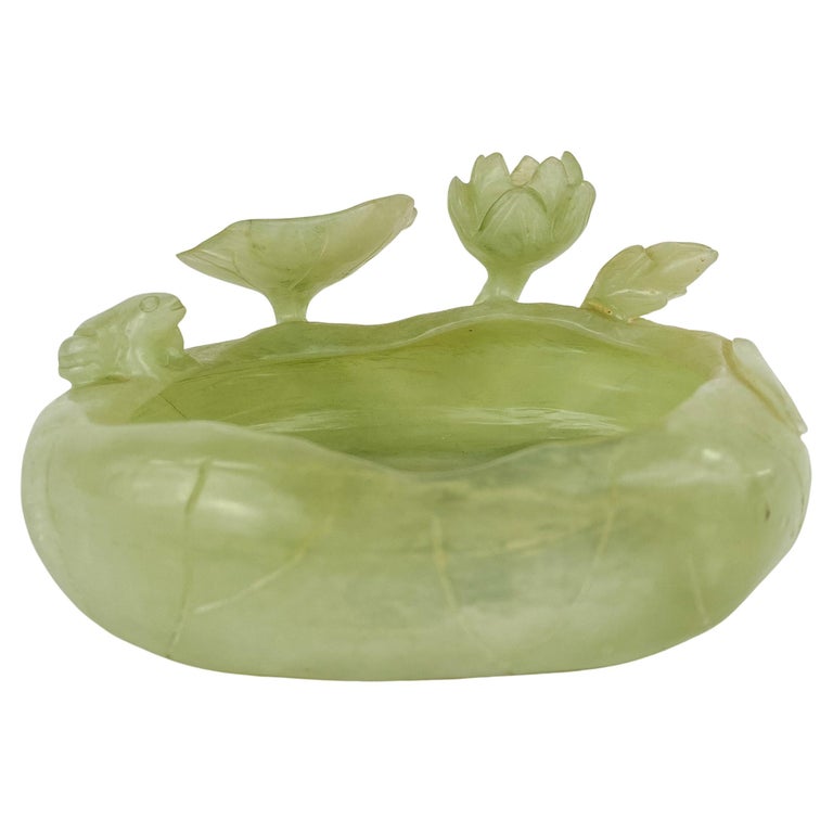 Chinese Mid Century Natural Jade Decorative Bowl For Sale at 1stDibs
