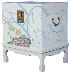 Chinesische polychrom lackierte Truhe auf Ständer, Box, Beistelltisch, Mid-Century