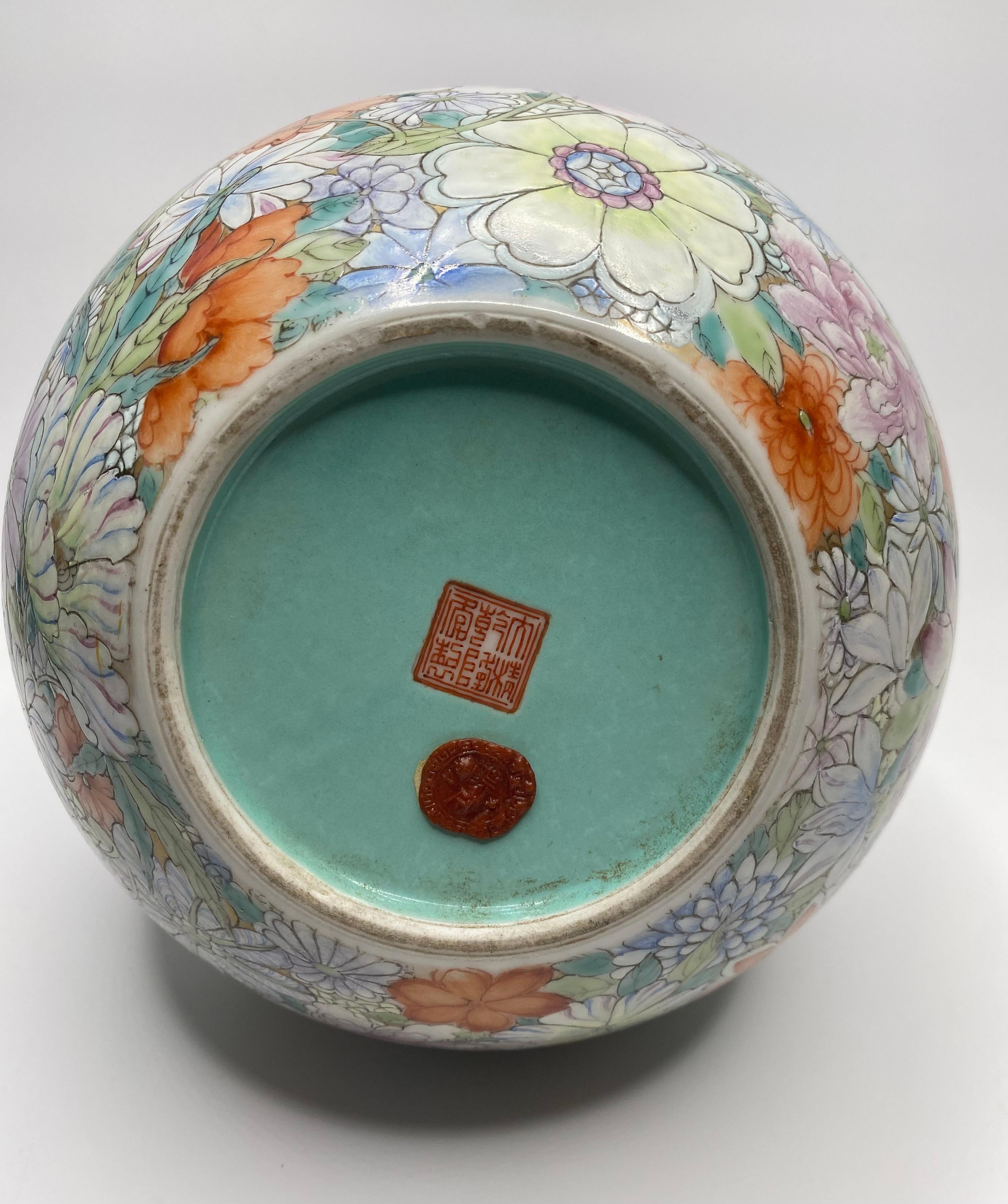 Chinese Millefleur Dragon vase, Republic Period. 4