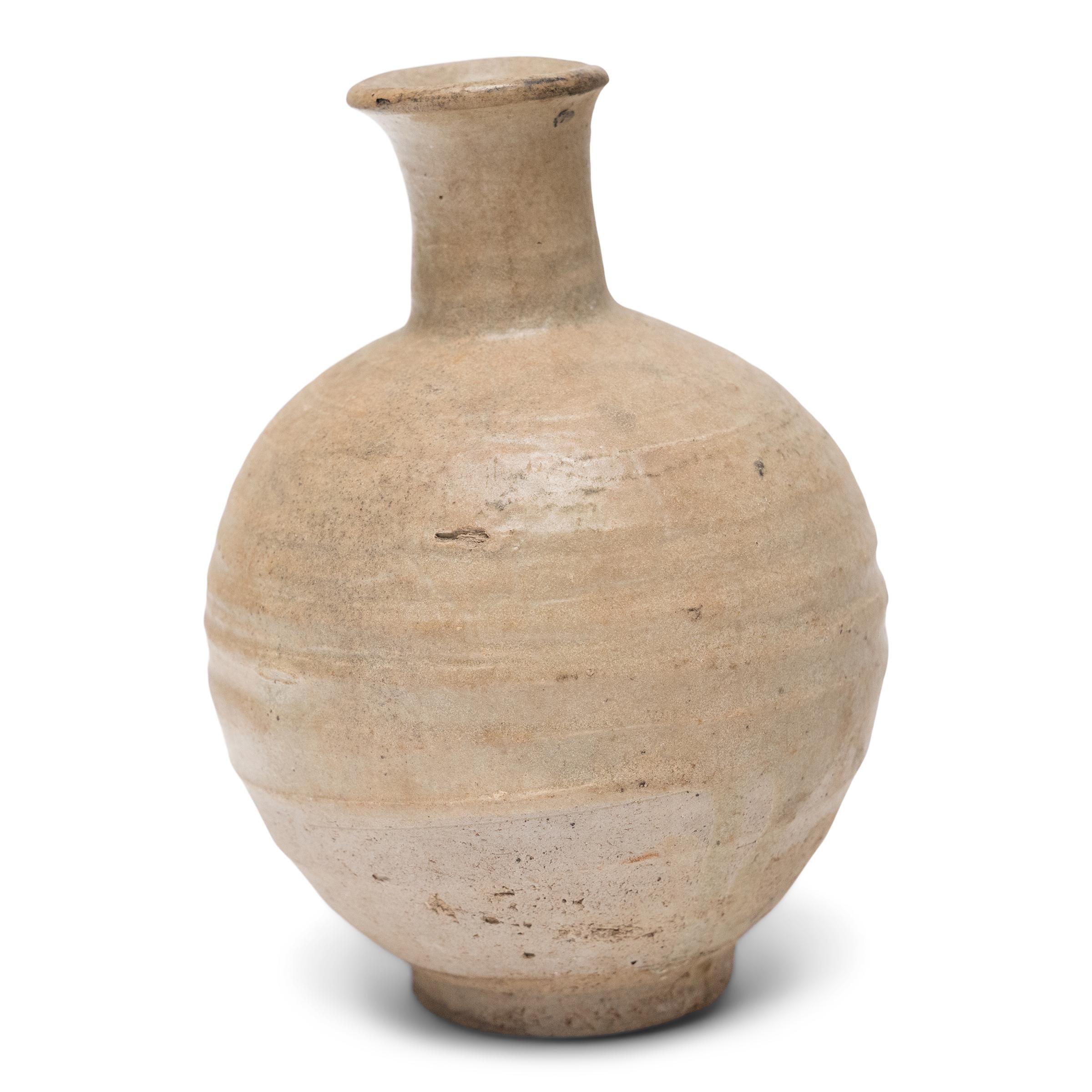 Chinois Vase bouteille en céladon chinois Ming, c. 1500 en vente