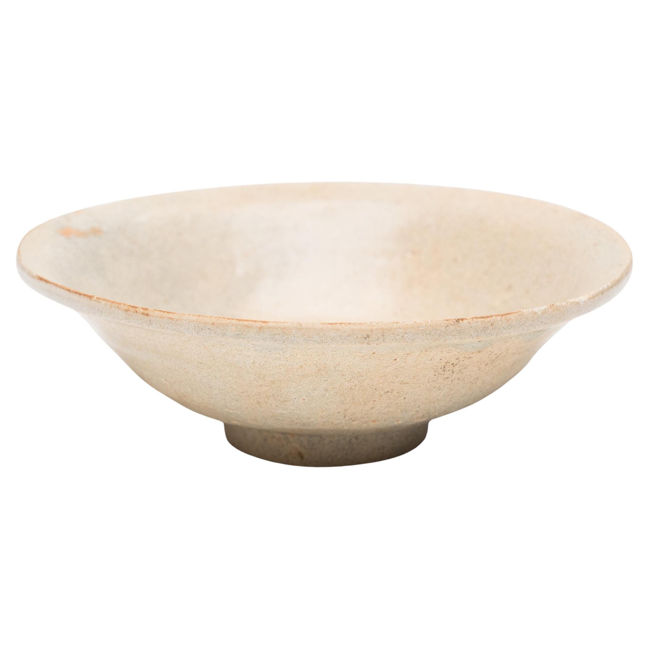 Chinese Ming Clouded Celadon Bowl, c. 1400