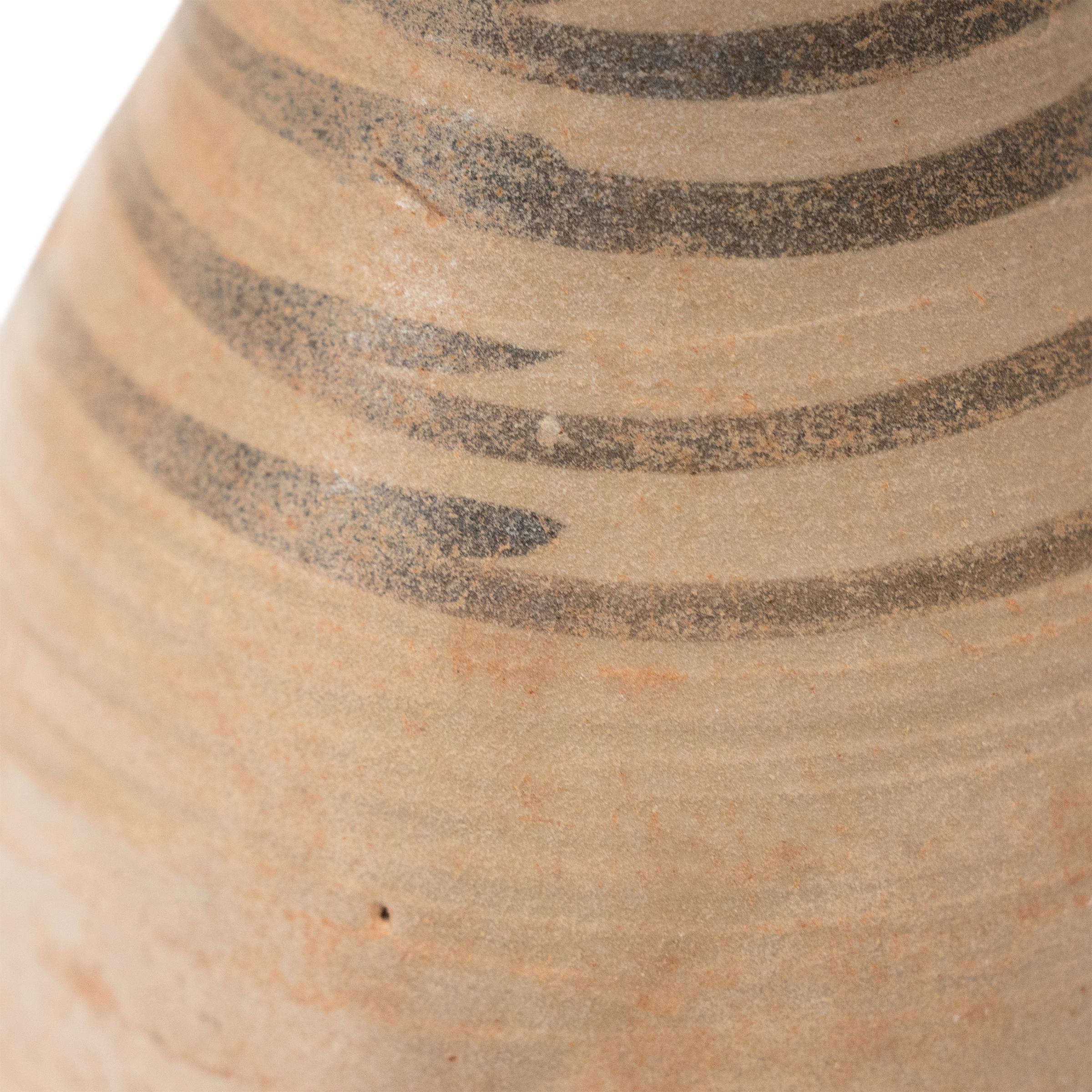 XVIIIe siècle et antérieur Vase à vin chinois Ming Cobalt Brushed, c. 1500 en vente