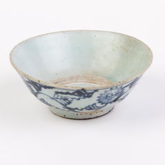 Chinese Ming Dynasty Blue & White Porcelain Floral Bowl 18th Century