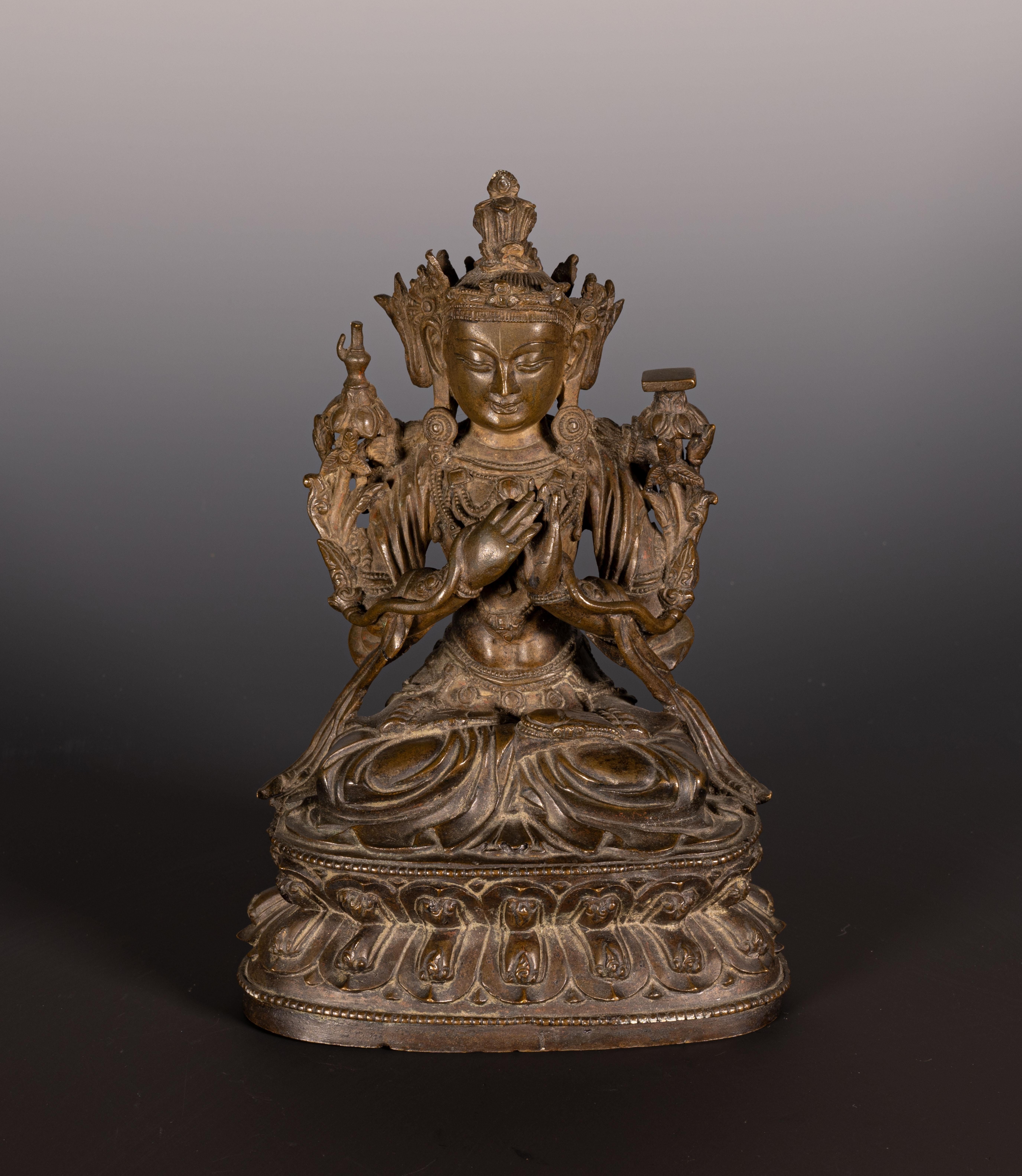 Chinese Ming Dynasty Bronze Buddha of the future Maitreya For Sale 5