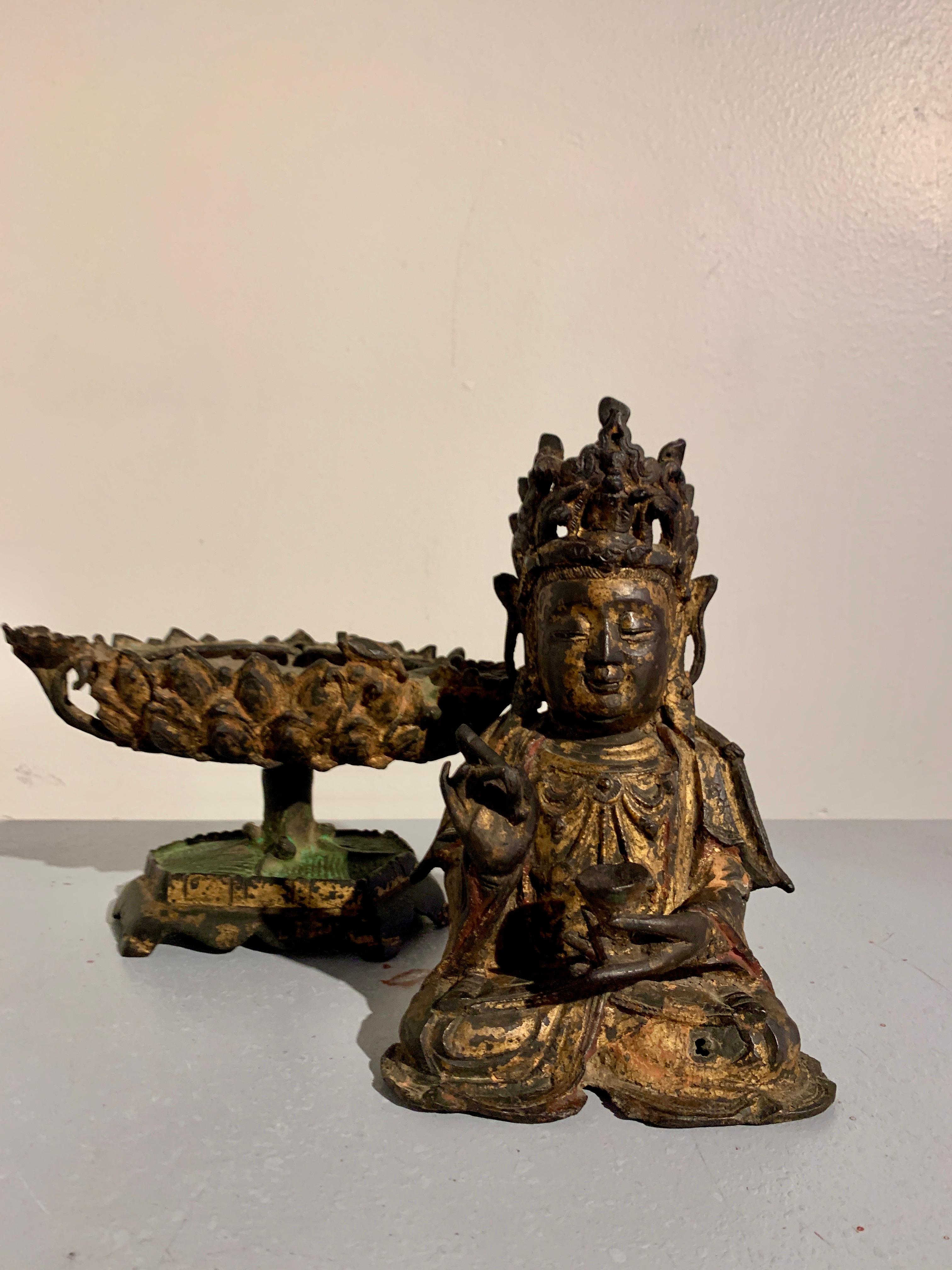 Chinese Ming Dynasty Bronze Nanhai Guanyin, 16th/17th Century, China For Sale 4