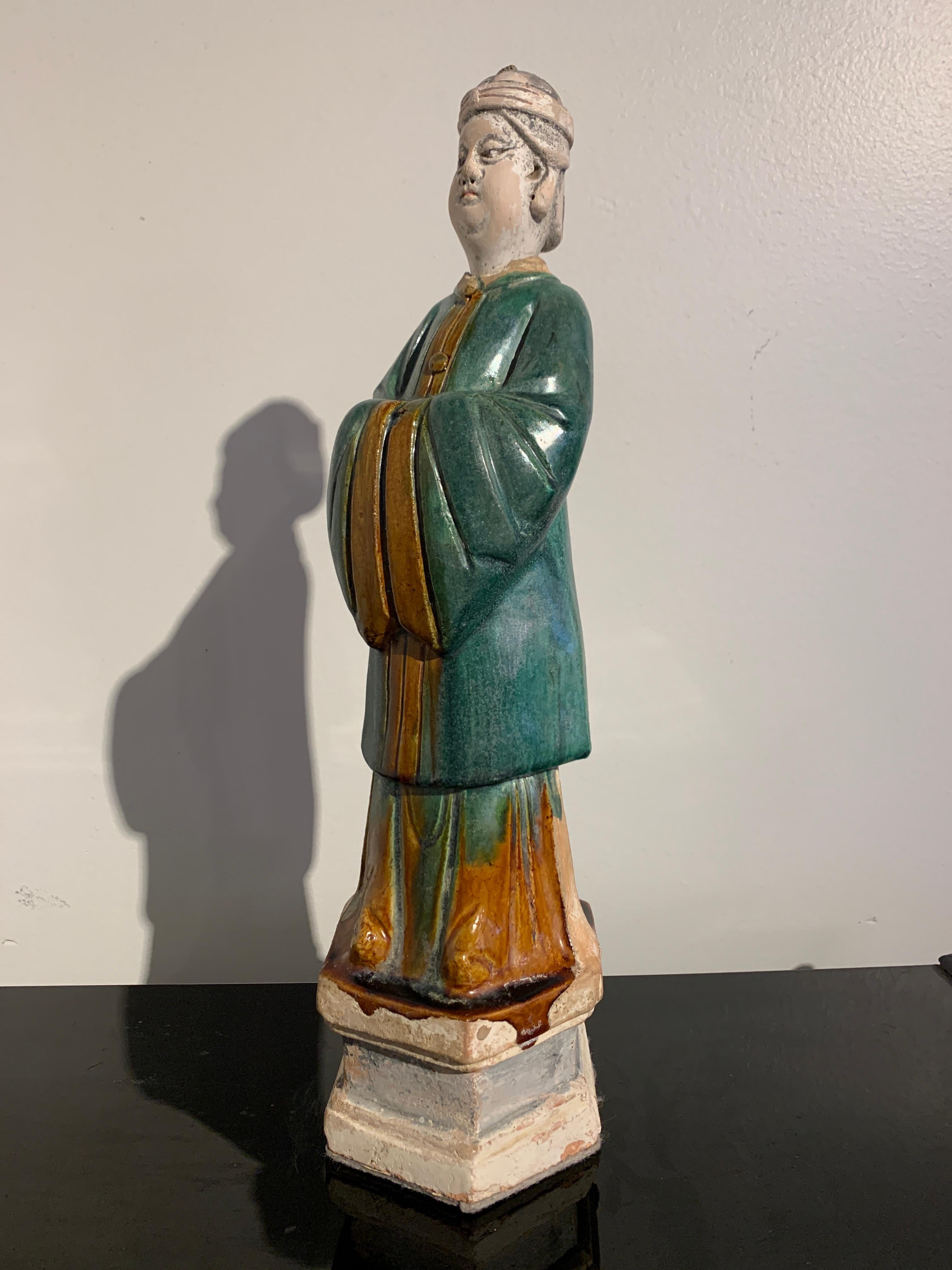 ming dynasty figurines