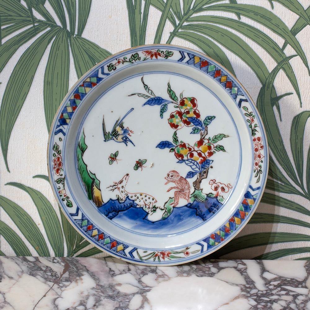 Chinese Ming Dynasty Ko-Sometsuke Wucai Porcelain Plate For Sale 13