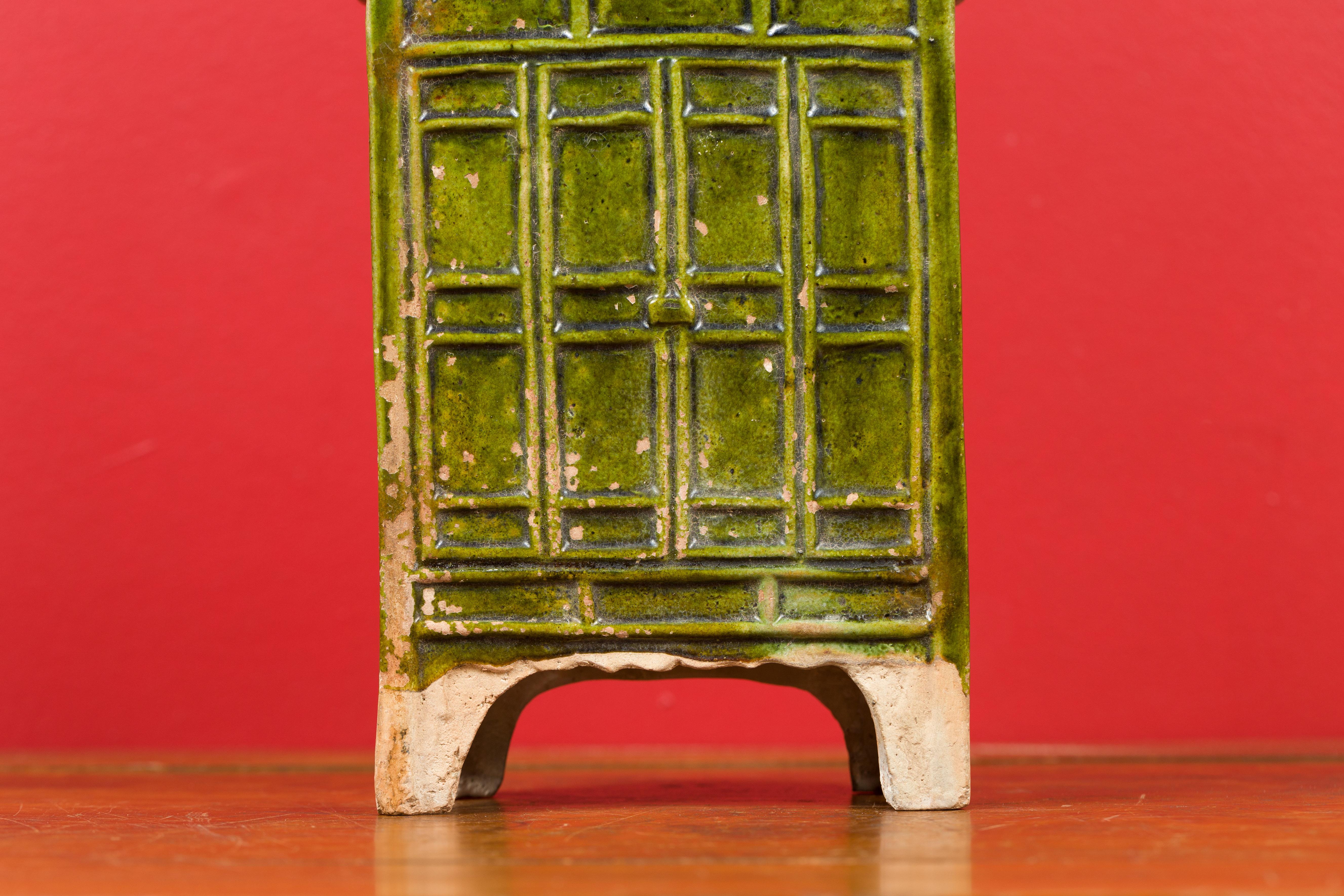 Chinese Ming Dynasty Period Green Glazed Miniature Armoire with Bracket Feet For Sale 6