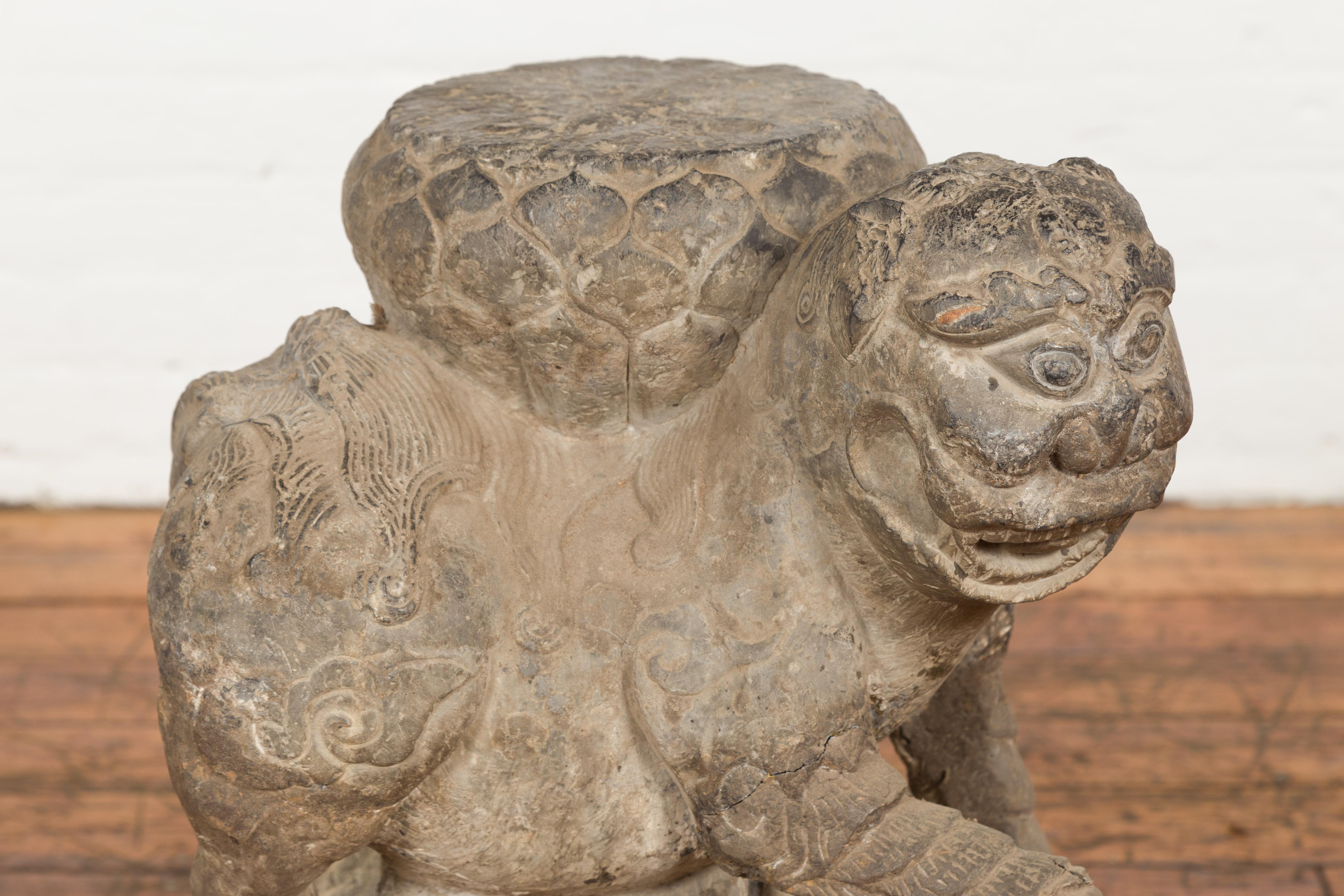 Chinese Ming Dynasty Period Male Foo Dog Guardian Lion Hand-Carved Sculpture For Sale 4