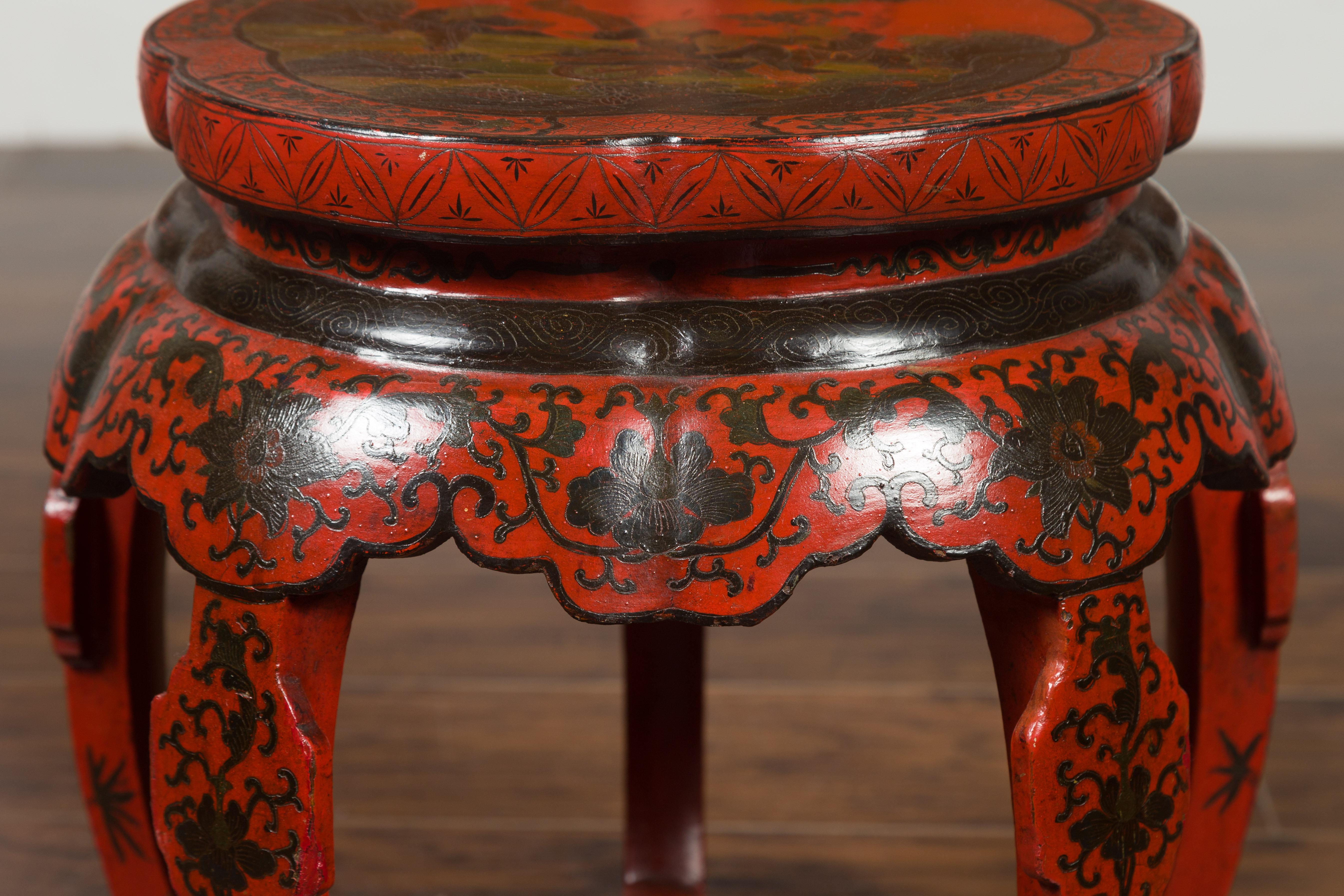 20th Century Chinese Ming Dynasty Style 1920s Red and Black Lacquered Drum Stool or Table For Sale