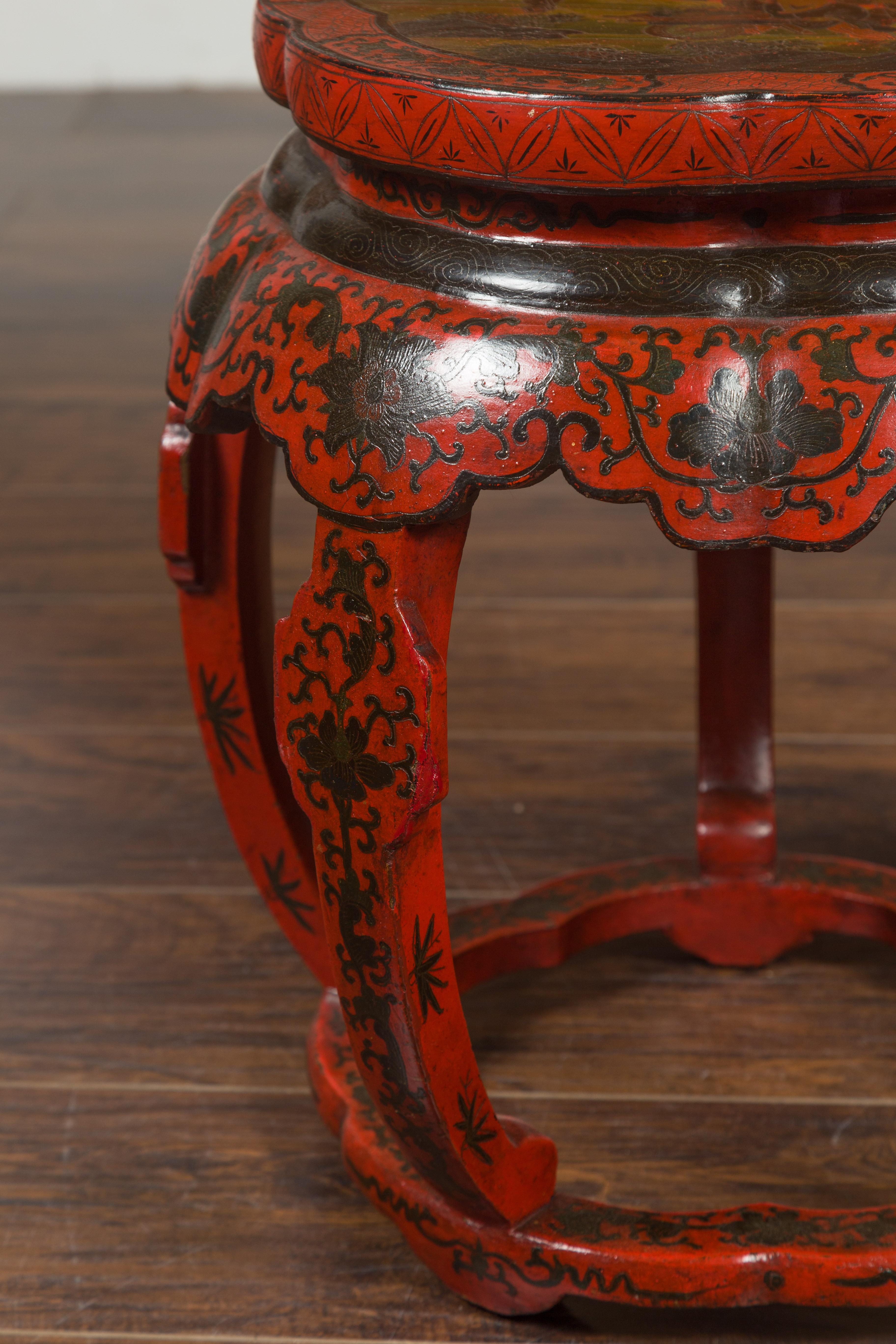 Bois Tabouret ou table à tambour de style chinois de la dynastie Ming des années 1920 en laque rouge et noire en vente