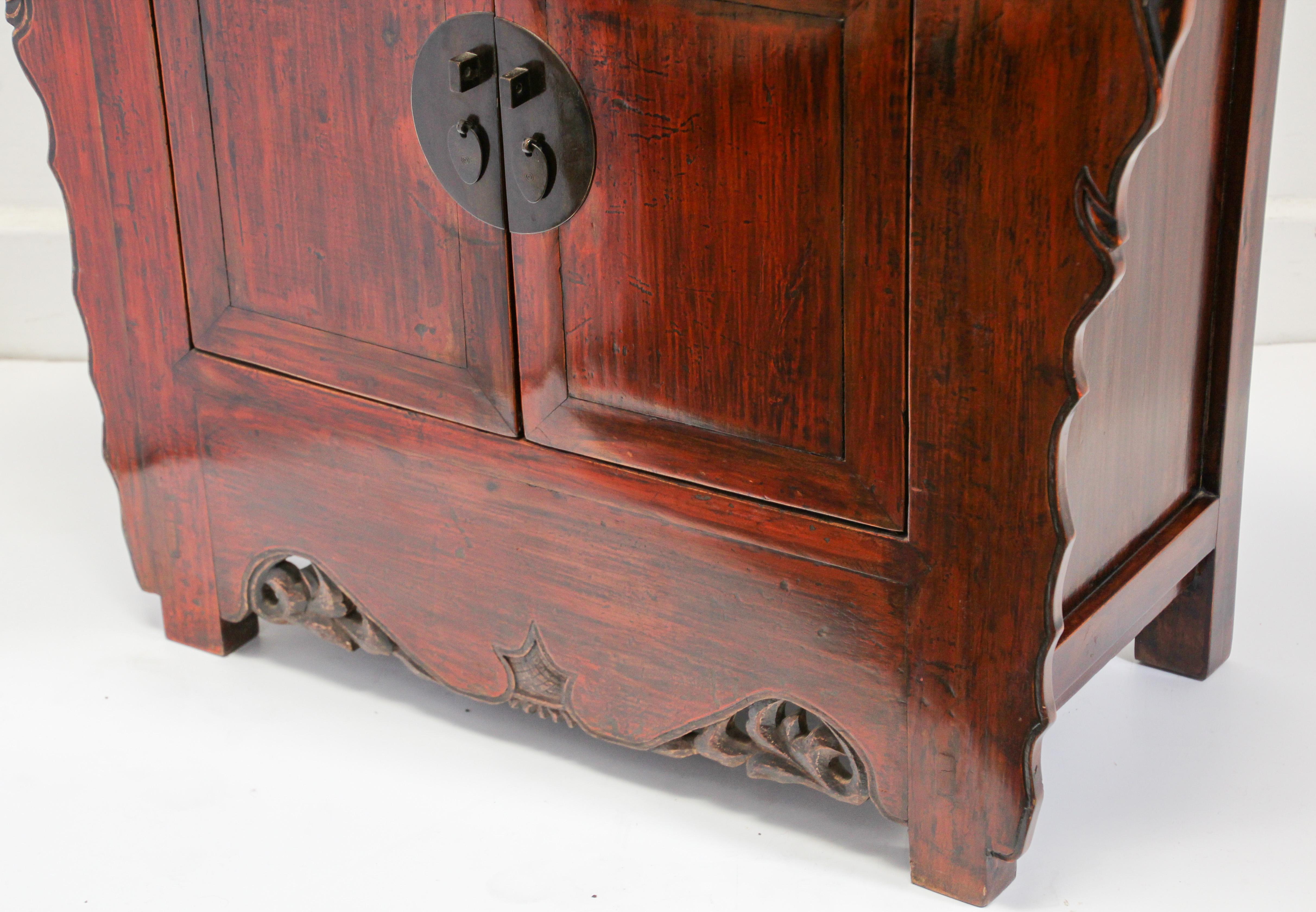 Chinese Ming Dynasty Style Altar Red Lacquered Cabinet For Sale 1