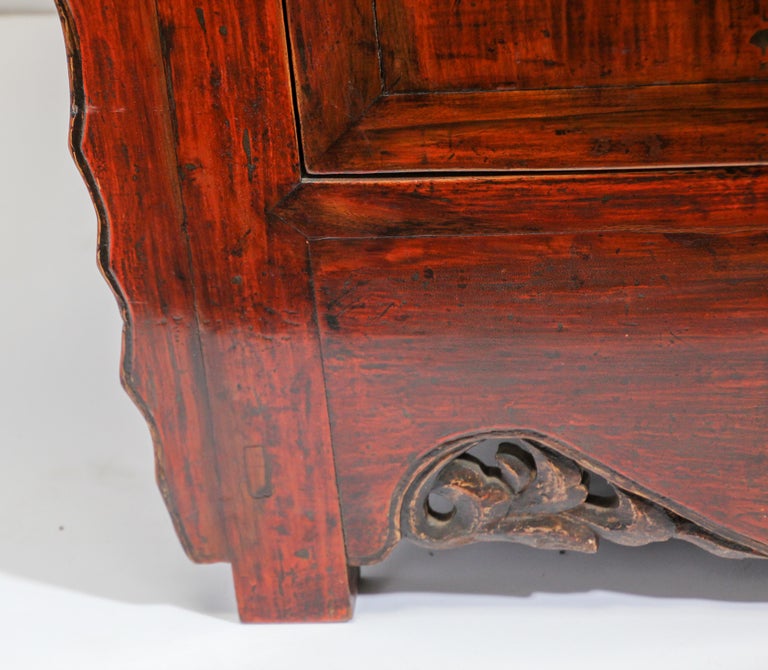Chinese Ming Dynasty Style Altar Red Lacquered Cabinet For Sale 2