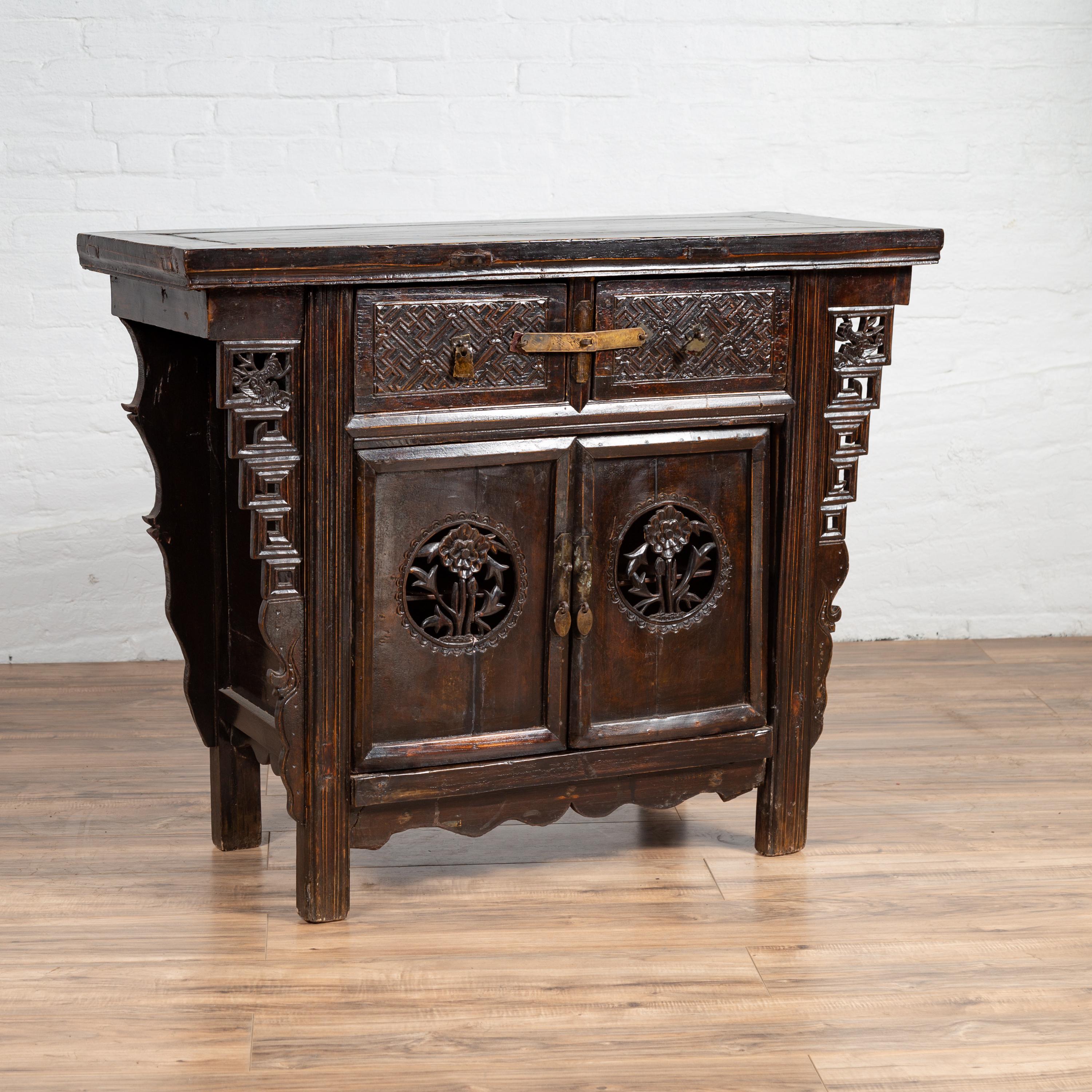 Chinese Ming Dynasty Style Butterfly Cabinet with Carved Spandrels and Doors For Sale 5
