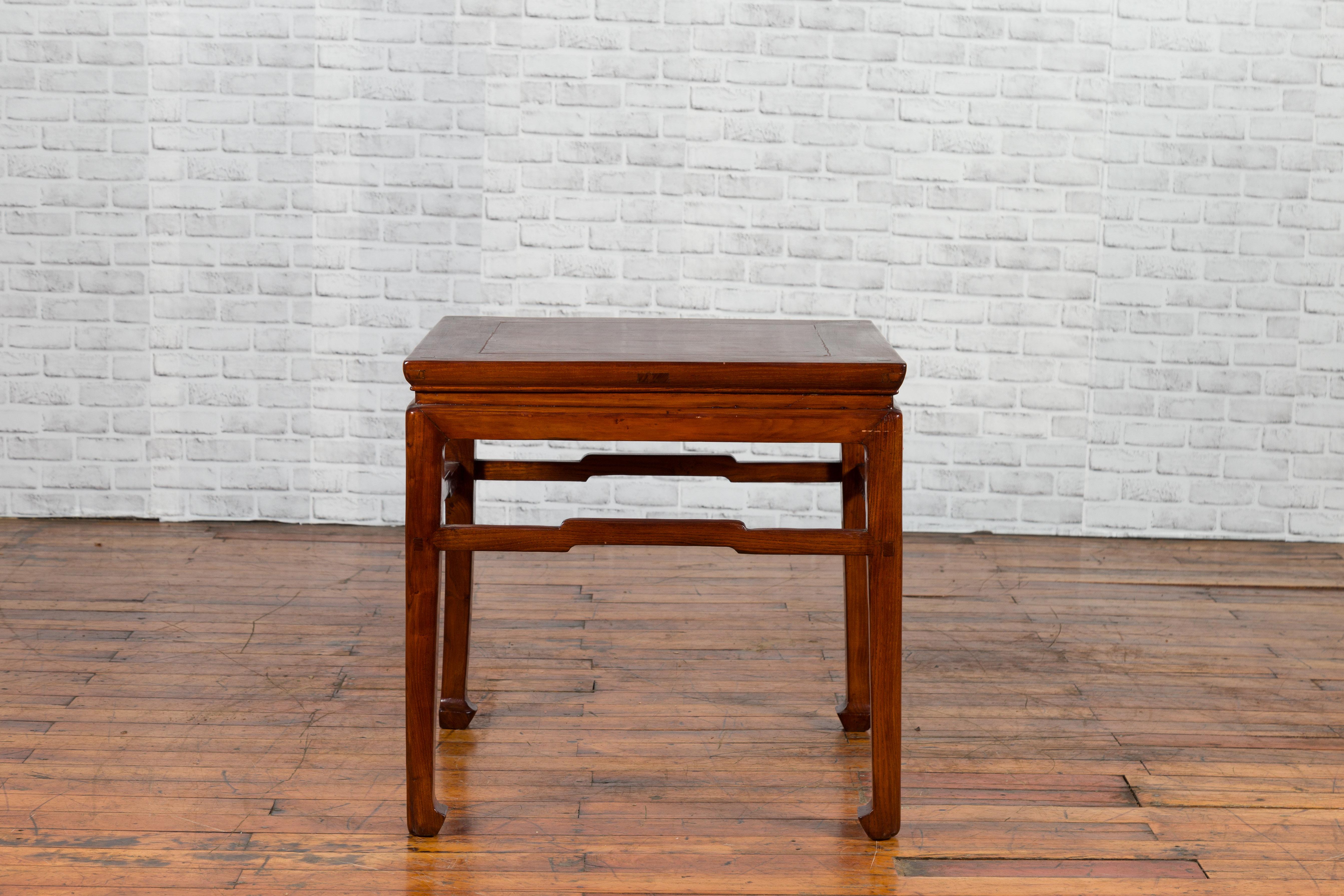 Chinese Ming Dynasty Style Early 20th Century Side Table with Humpback Stretcher 6