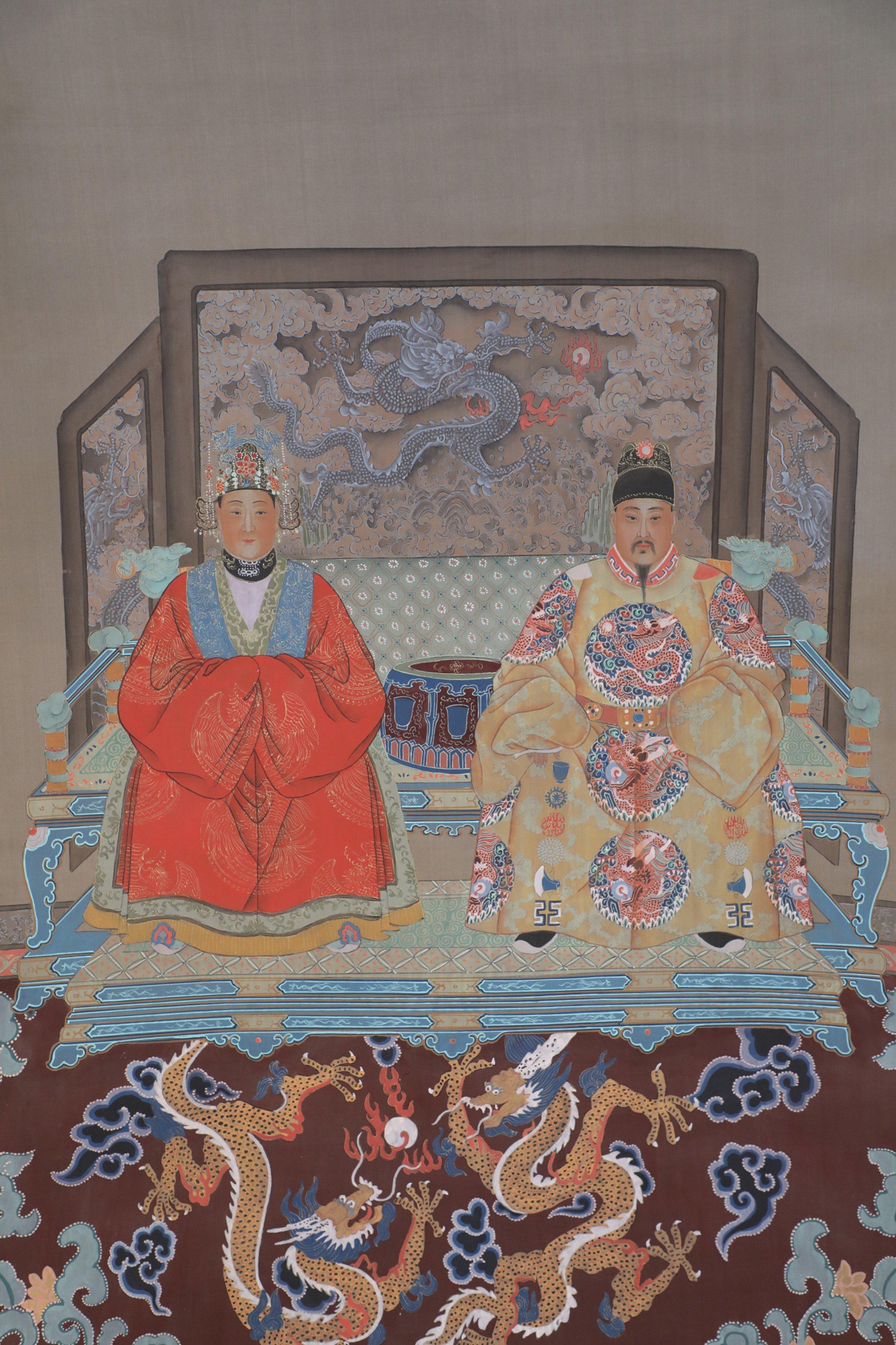 Chinese Ming Dynasty Style Paper and Silk King and Queen Portrait Hanging Scroll For Sale 2