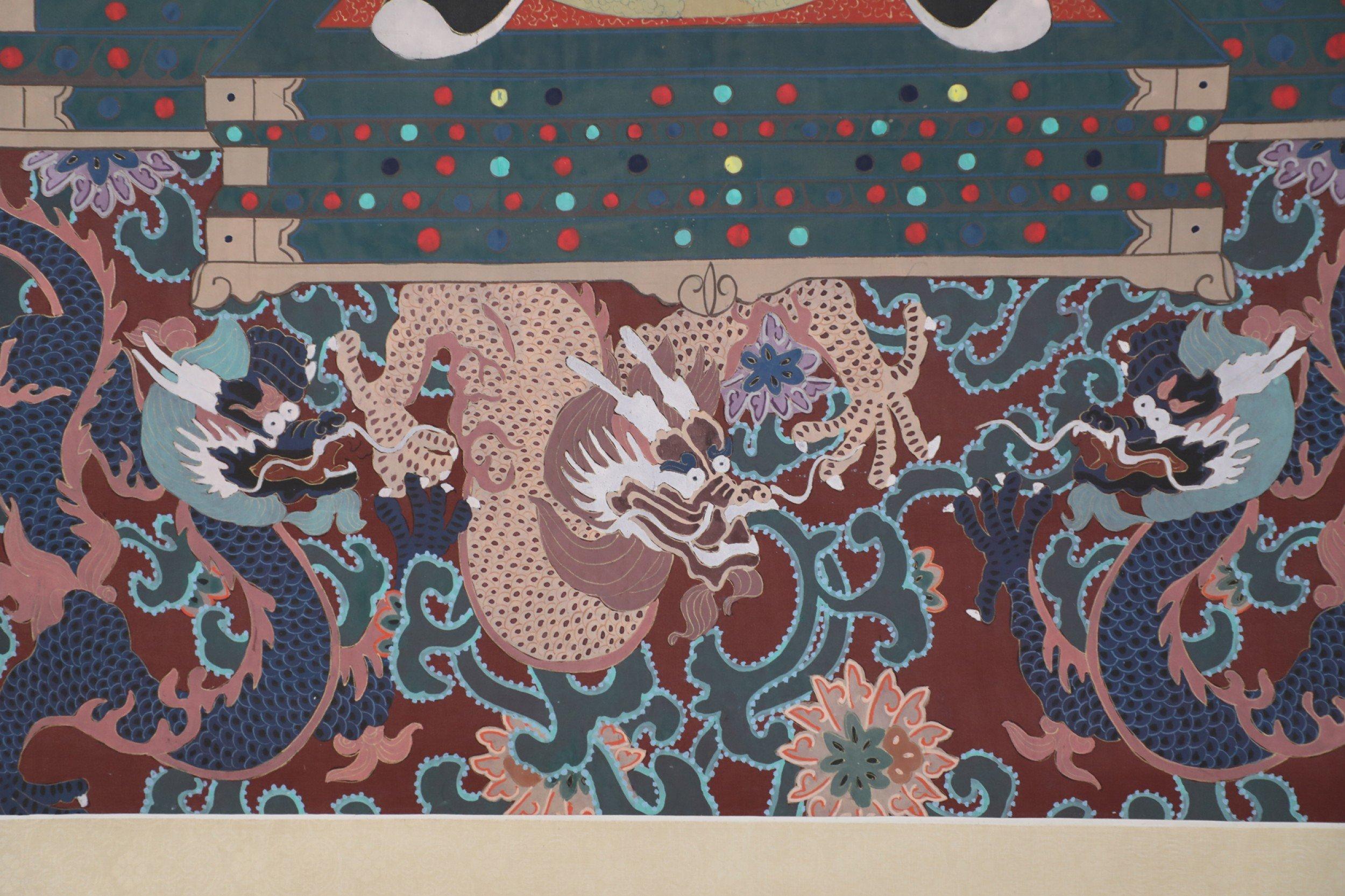 Chinese Ming Dynasty Style Paper and Silk King Portrait Hanging Scrolls For Sale 10