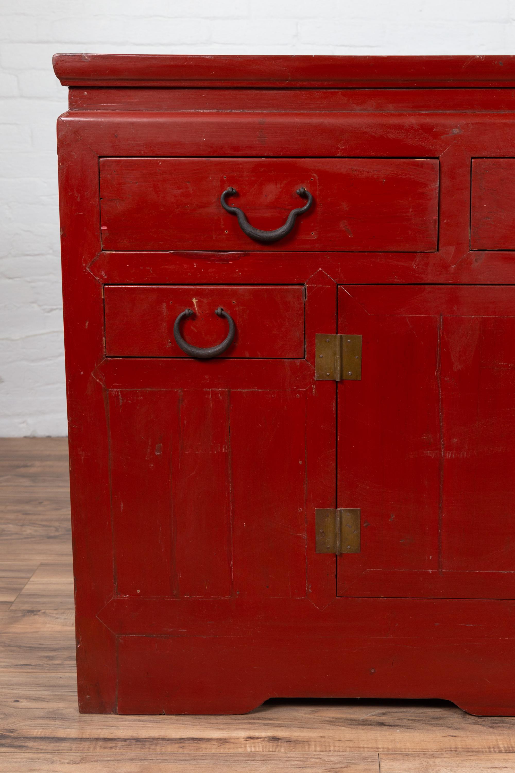 Chinese Ming Dynasty Style Red Lacquered Console Cabinet with Doors and Drawers In Good Condition For Sale In Yonkers, NY