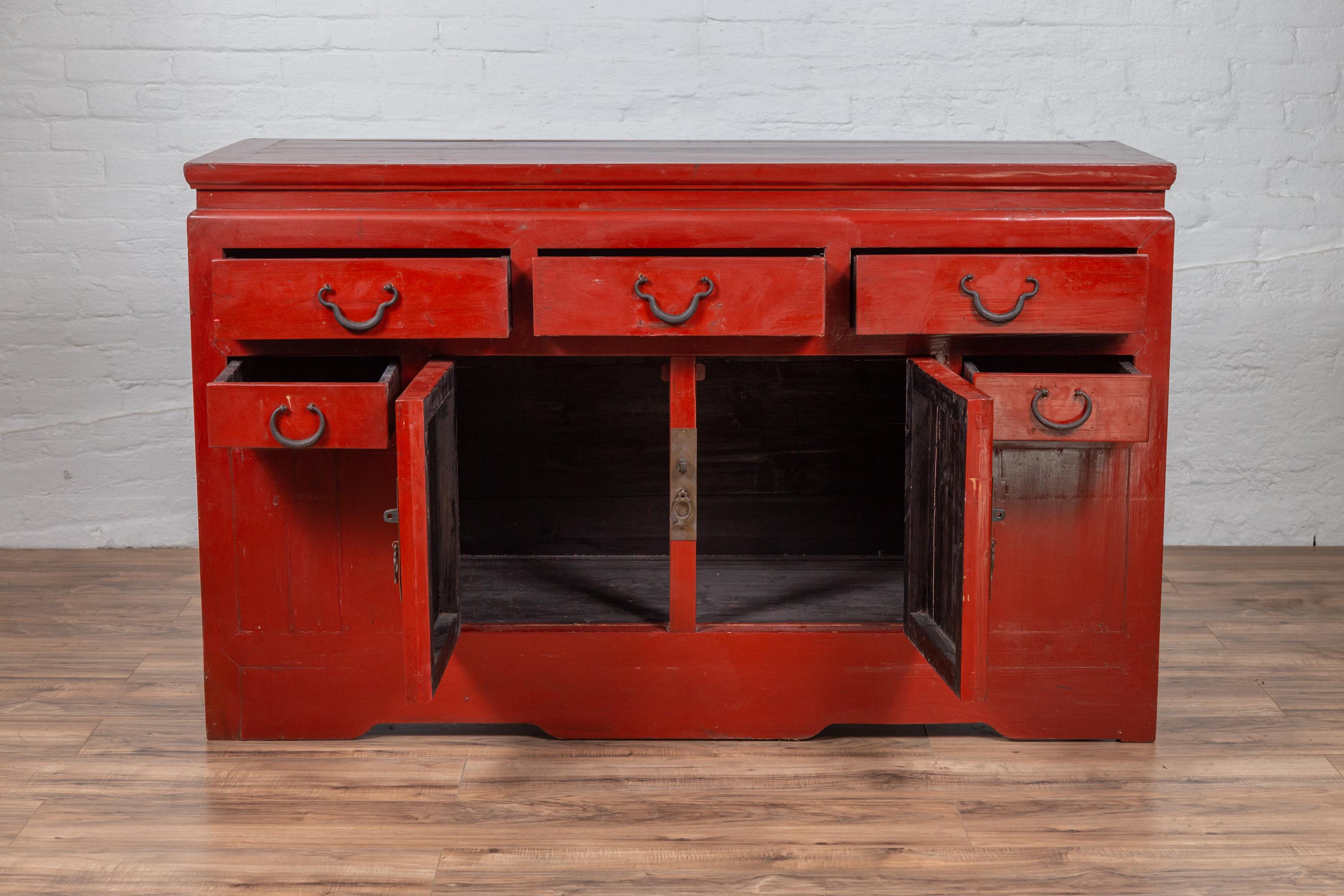 Chinese Ming Dynasty Style Red Lacquered Console Cabinet with Doors and Drawers For Sale 1