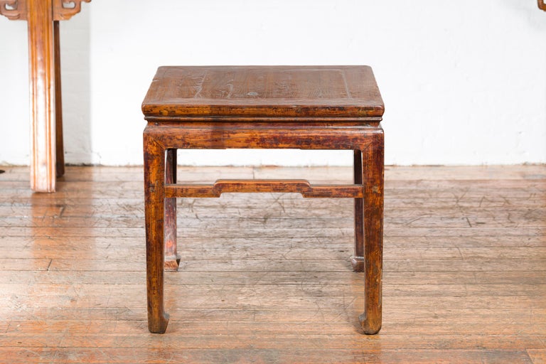 Chinese Ming Dynasty Style Vintage Lamp Table with Humpback Stretchers For Sale 7