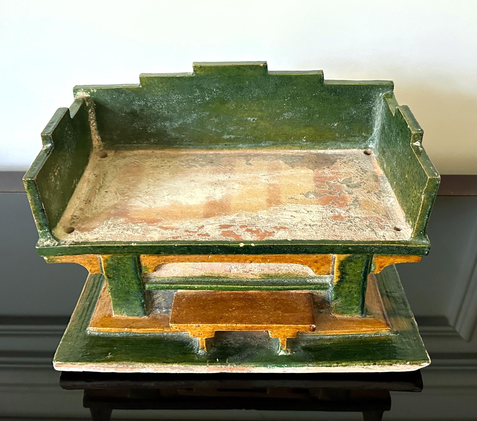 Glazed Chinese Ming Dynasty Tomb Funeral Pottery Bed Model  For Sale