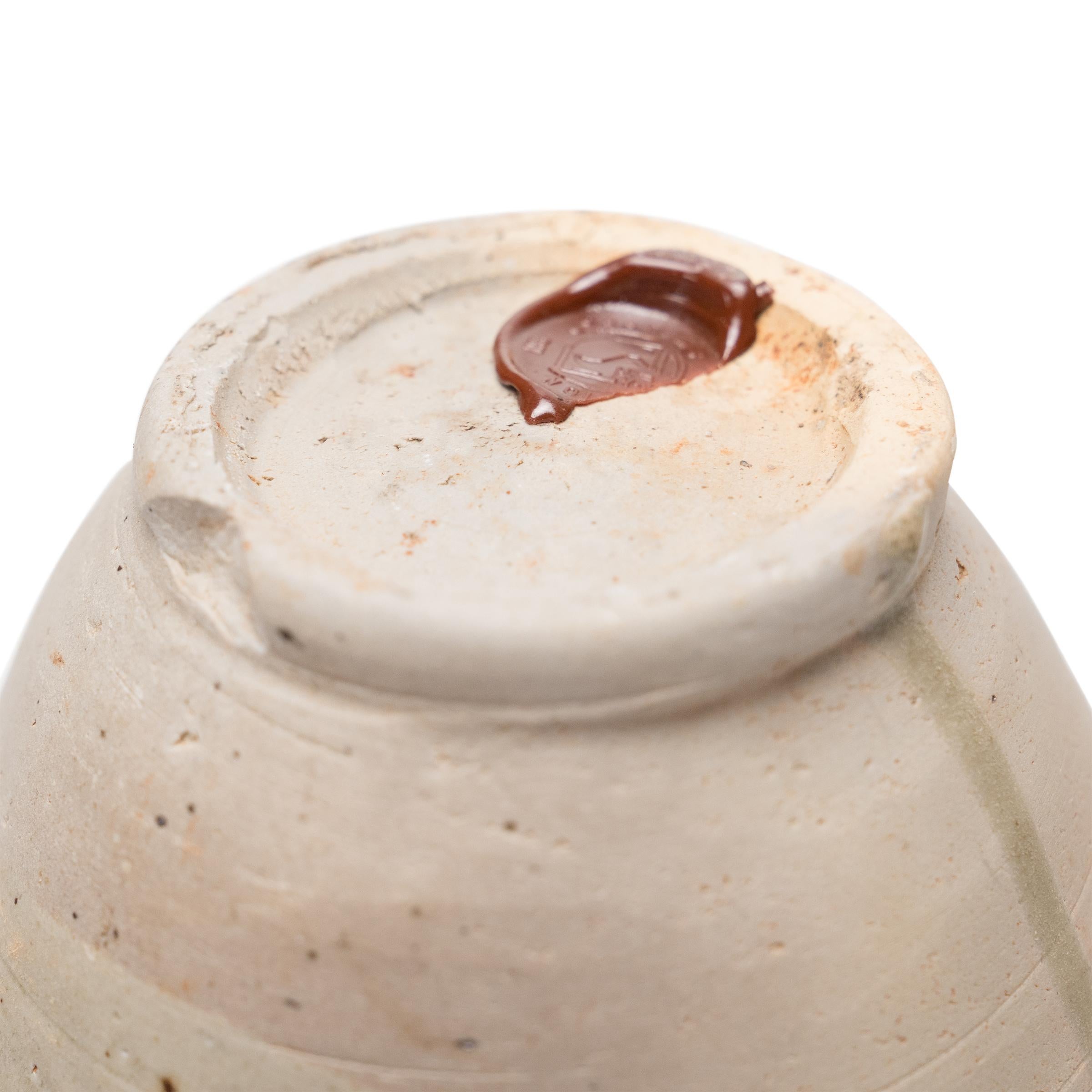 Fino al XVIII secolo Vaso cinese Ming in ferro spazzolato, 1600 ca. in vendita