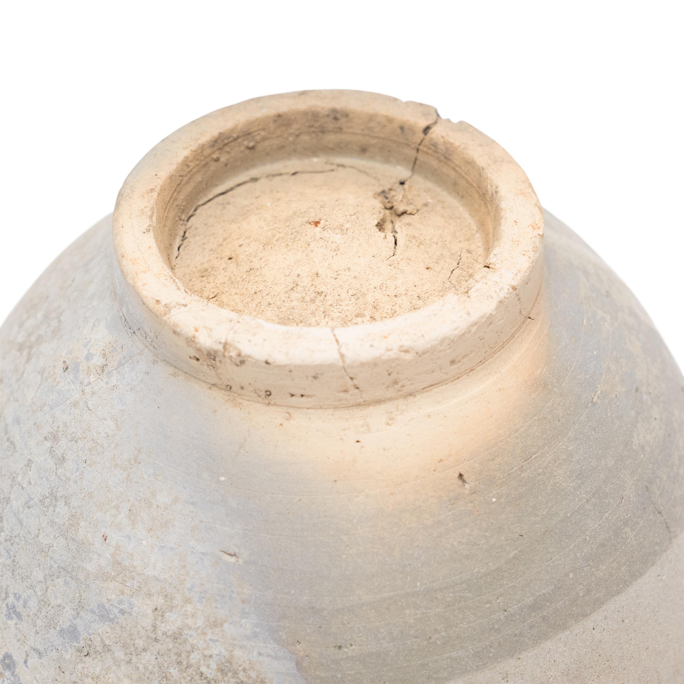 Jarra china de hierro cepillado Ming, c. 1600 Loza de barro en venta