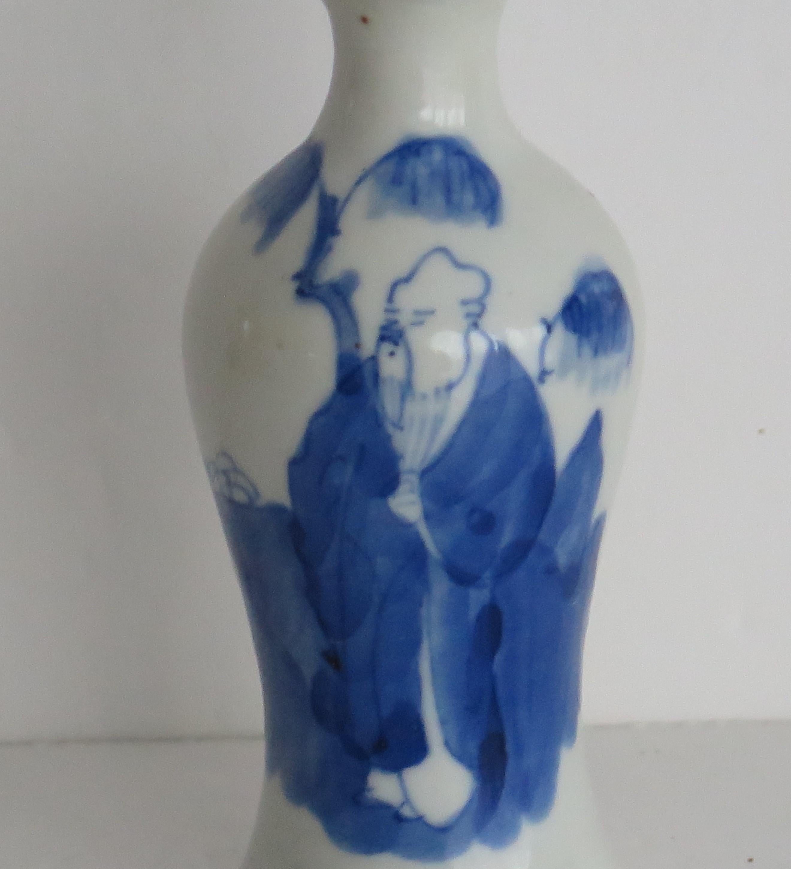 Hand-Painted Chinese Ming Small Vase Cargo Shipwreck Wanli/Transitional Period, Circa 1625-40