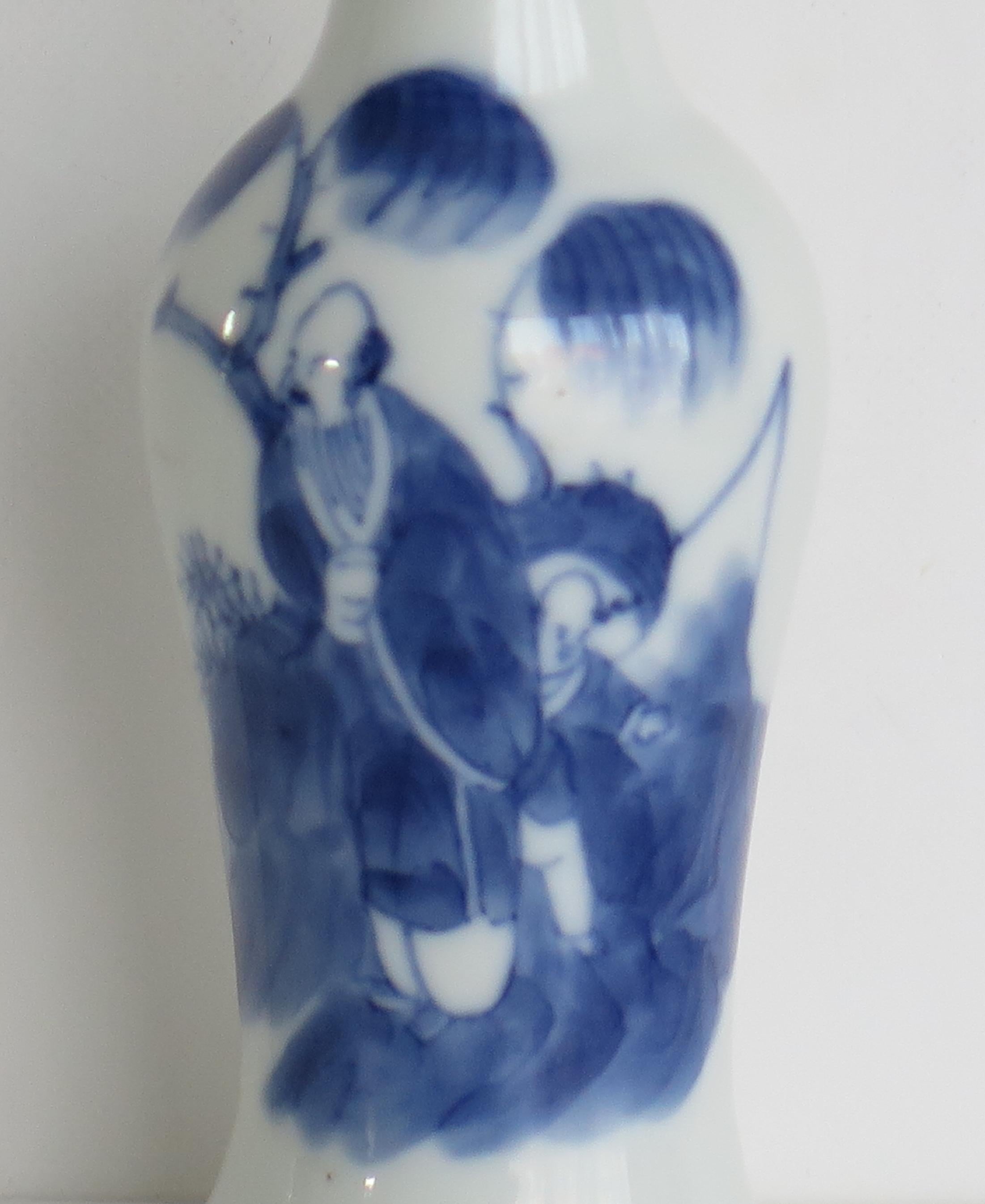 Hand-Painted Chinese Ming Small Vase Cargo Shipwreck Wanli/Transitional Period, Circa 1625-40 For Sale